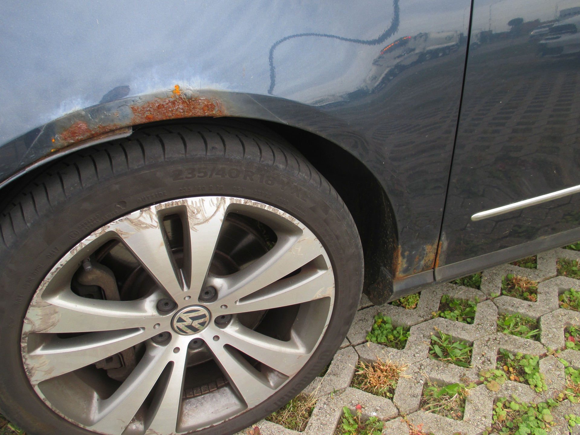 VW Passat Variant 3.2 V6 FSI Comfortline 4Motion-image-3