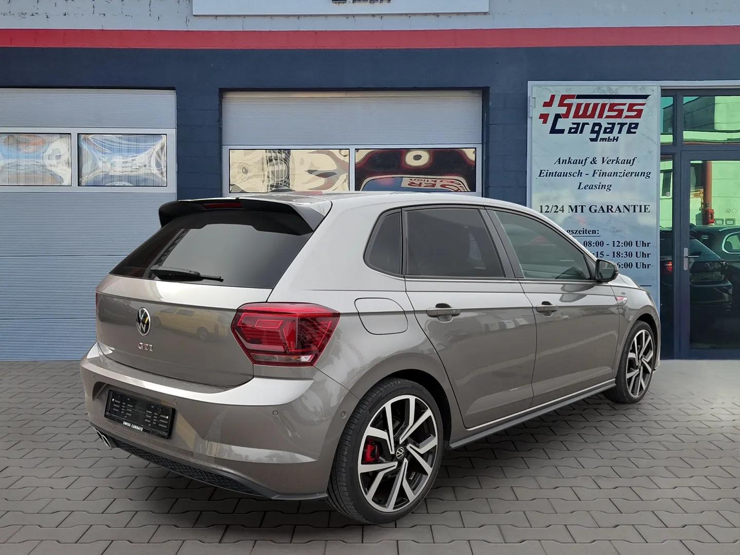 VW Polo 2.0 TSI GTI DSG mit Panoramadach & Beats Soundsystem + Leder/Alcantara-image-7