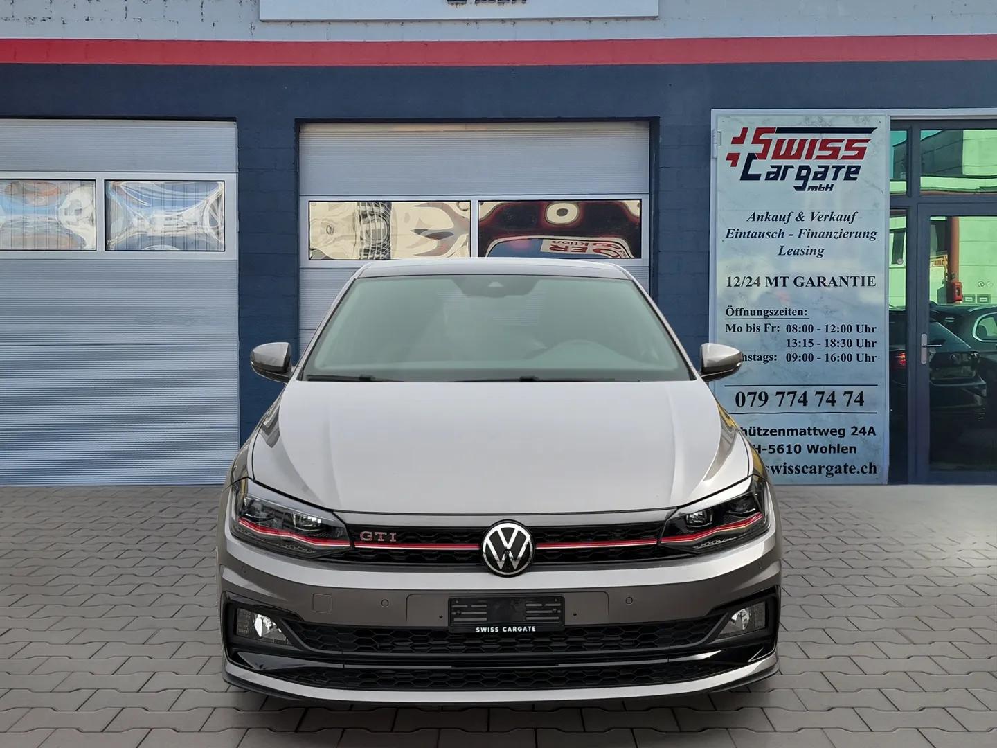 VW Polo 2.0 TSI GTI DSG mit Panoramadach & Beats Soundsystem + Leder/Alcantara-image-2