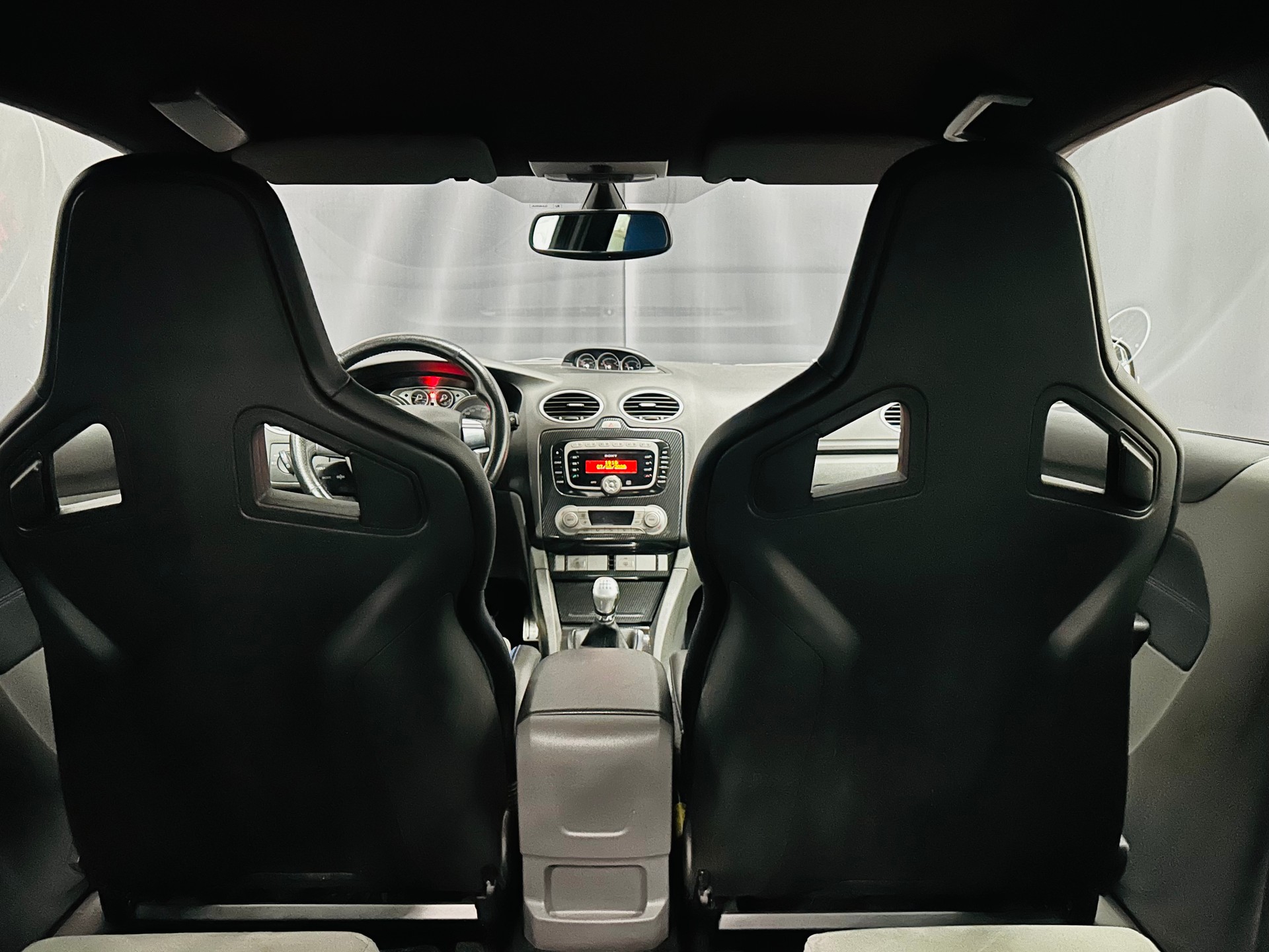 FORD Focus 2.5 Turbo RS-image-11