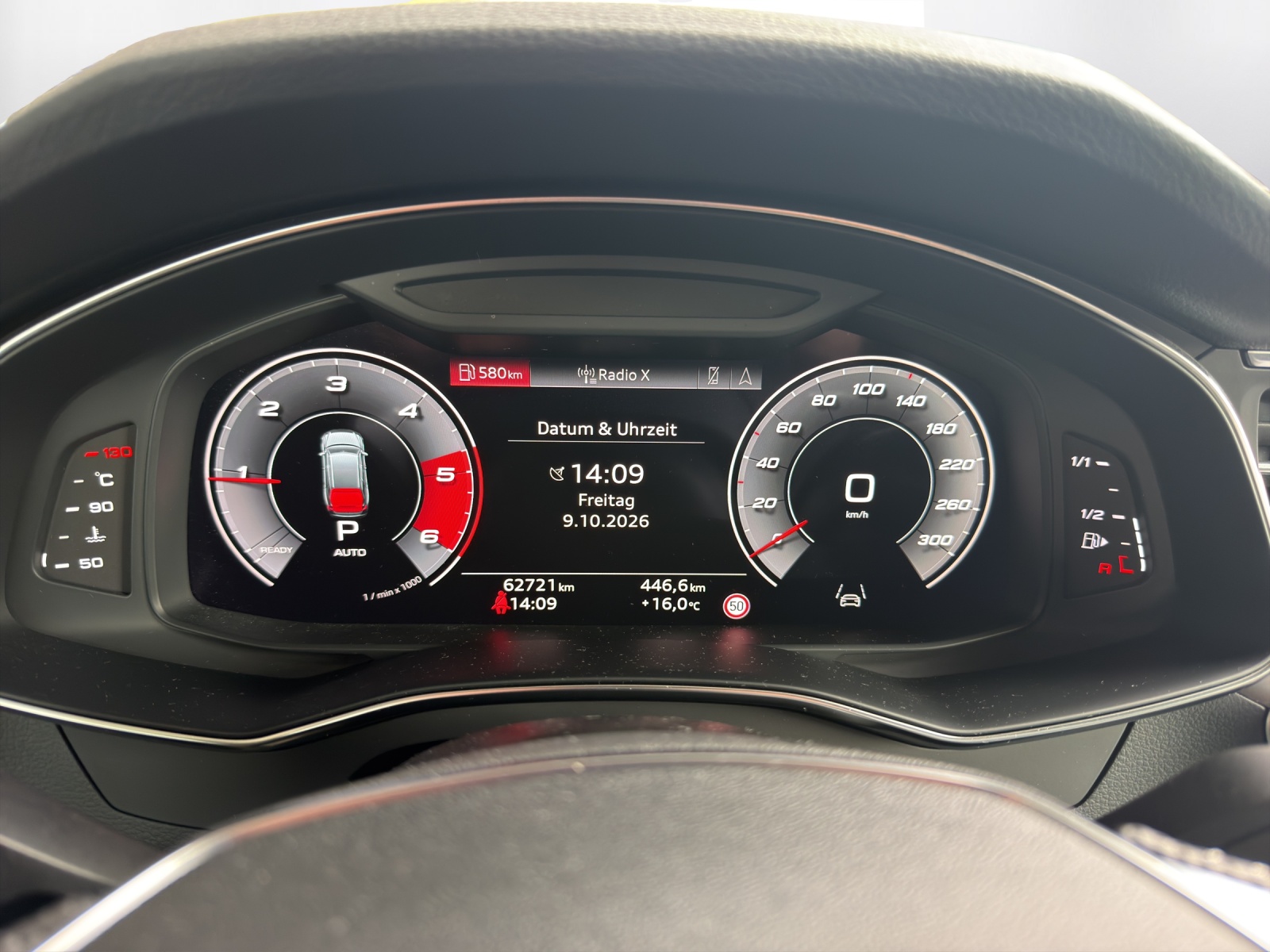 AUDI A6 Avant 40 TDI Sport Attraction quattro S-tronic-image-7