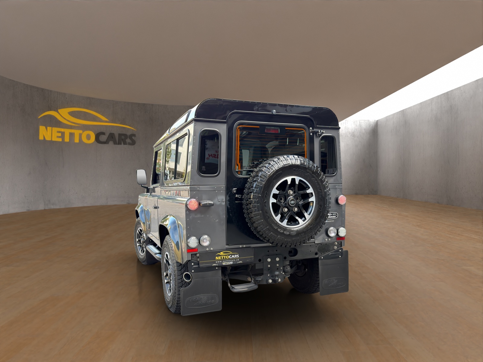 LAND ROVER Defender 90 2.2 TD4 Station Wagon Adventure-image-1