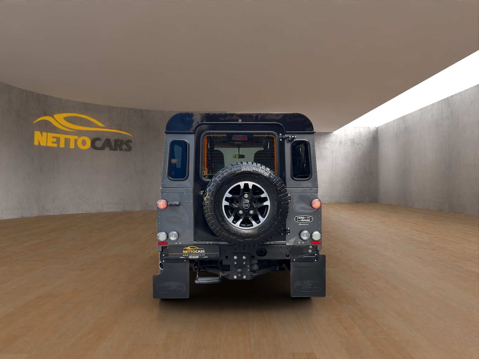 LAND ROVER Defender 90 2.2 TD4 Station Wagon Adventure-image-3