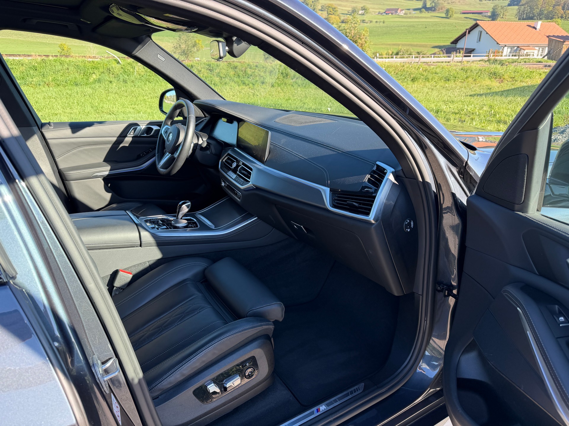 BMW 40d xDrive-image-4