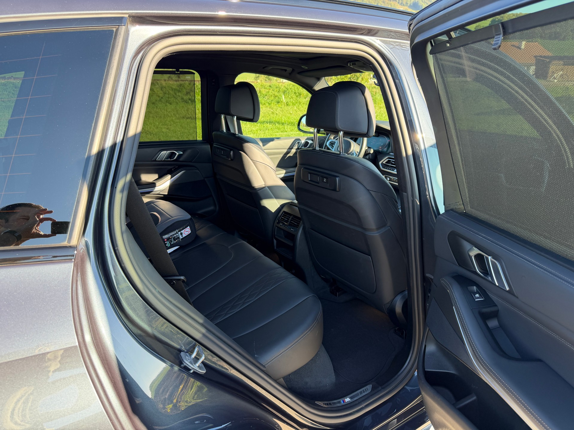 BMW 40d xDrive-image-5