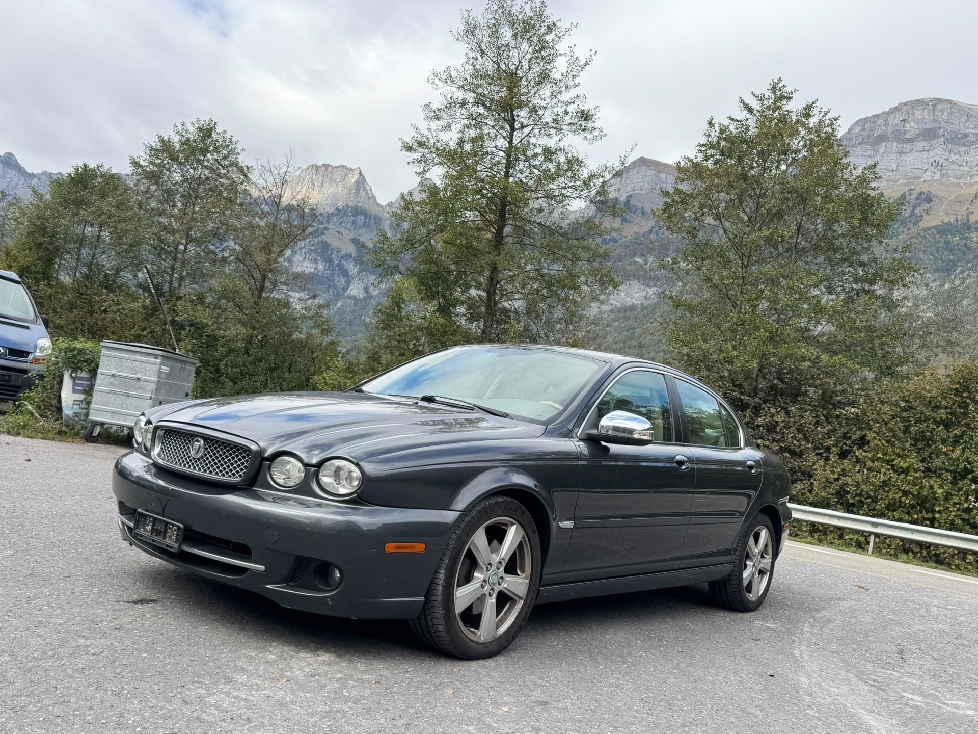 JAGUAR X-Type 2.2D Classic Automatic-image-1