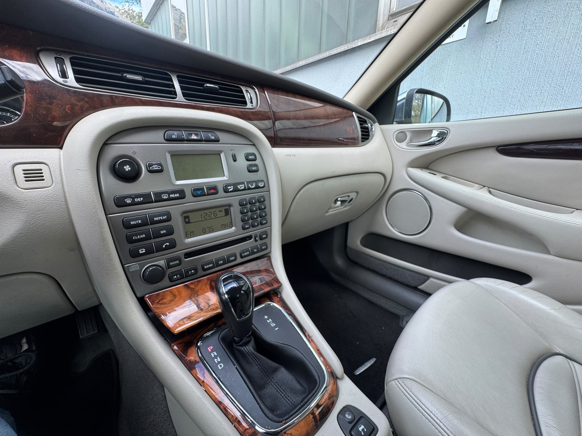 JAGUAR X-Type 2.2D Classic Automatic-image-10