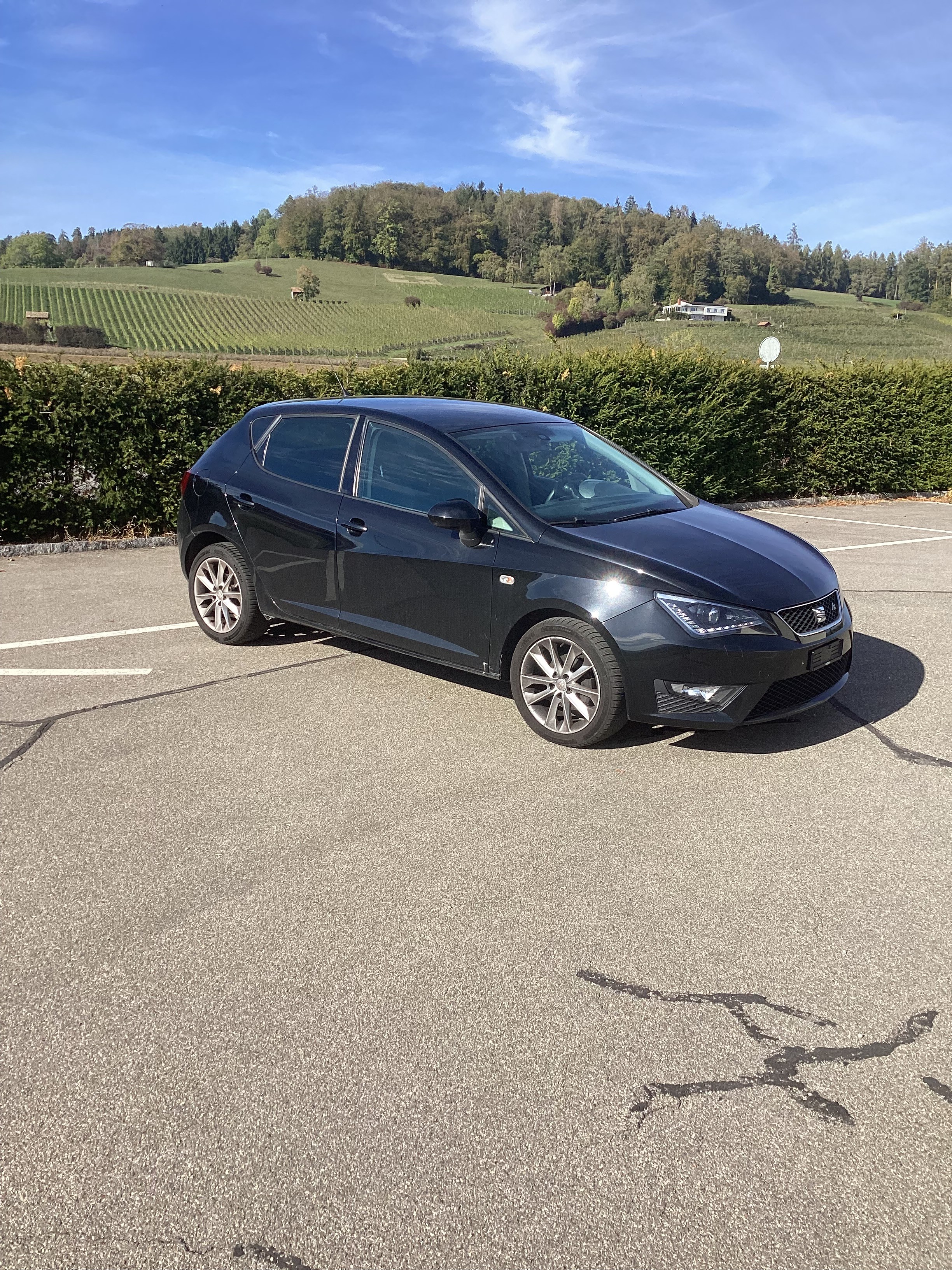 Car photo