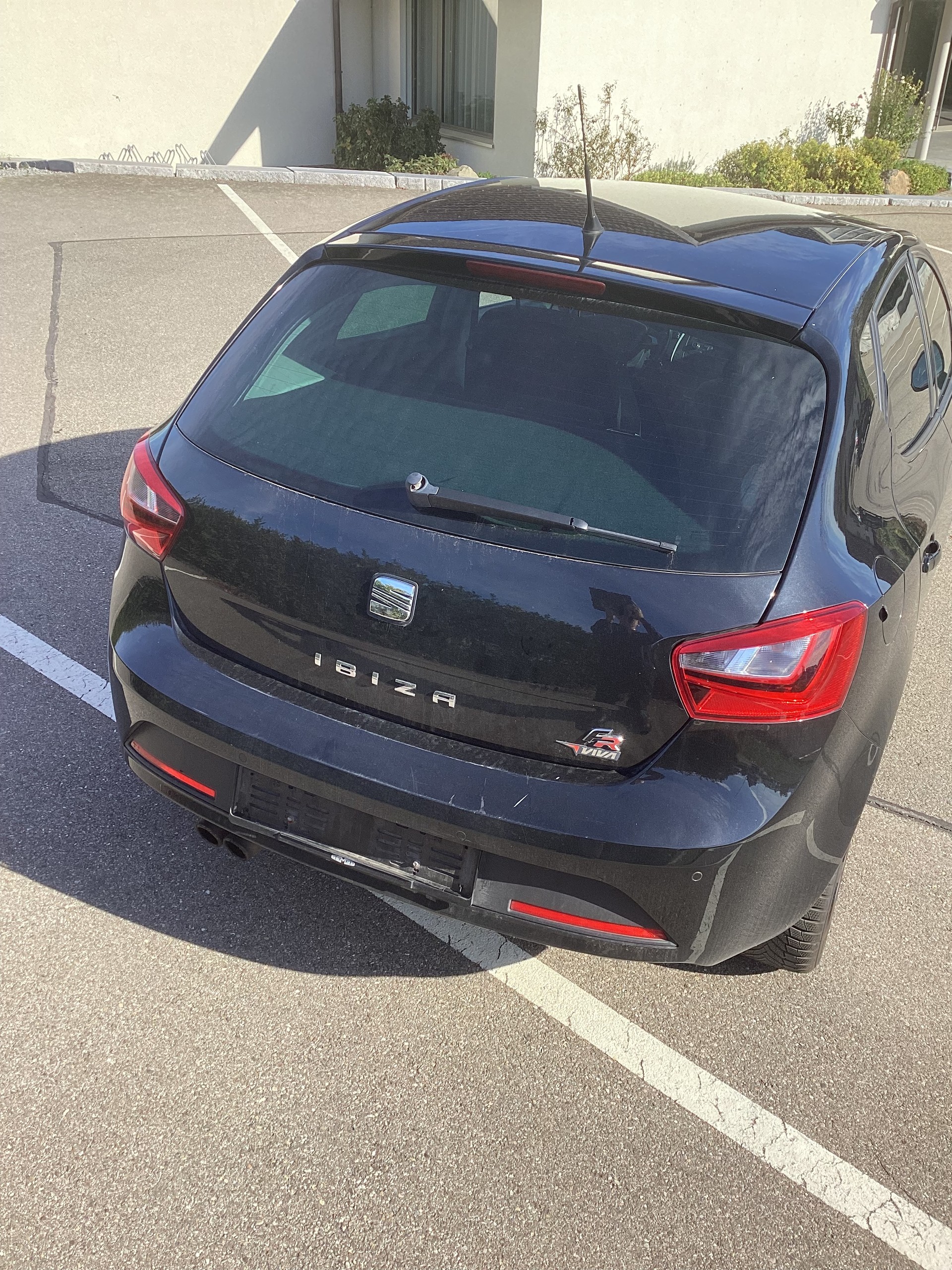 SEAT 1.2 TSI FR Viva DSG-image-2