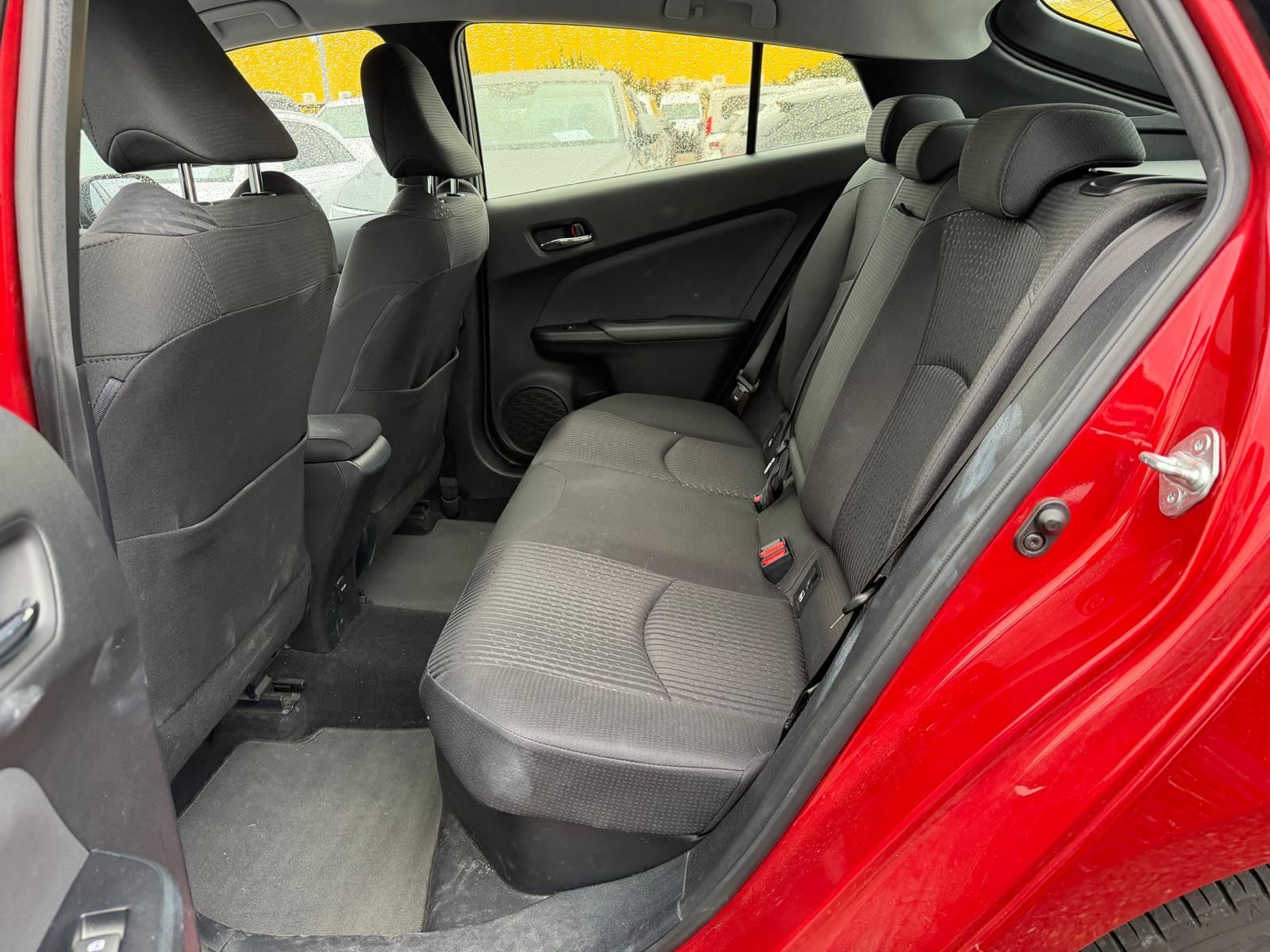 TOYOTA Prius 1.8 VVTi HSD Sol Premium-image-15