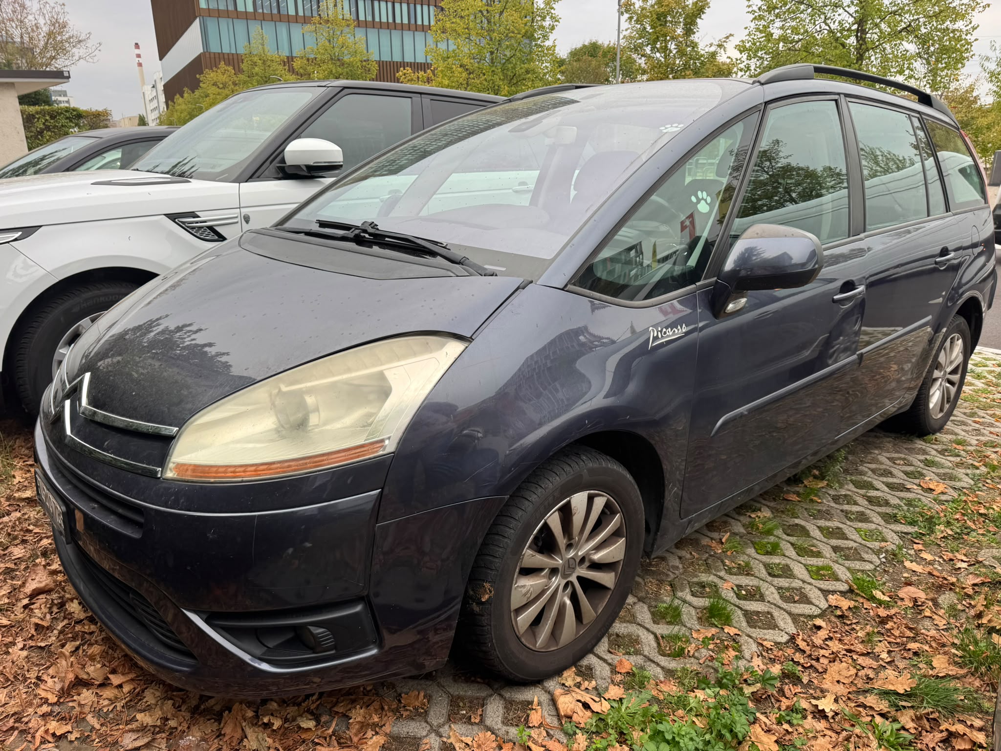 Car photo