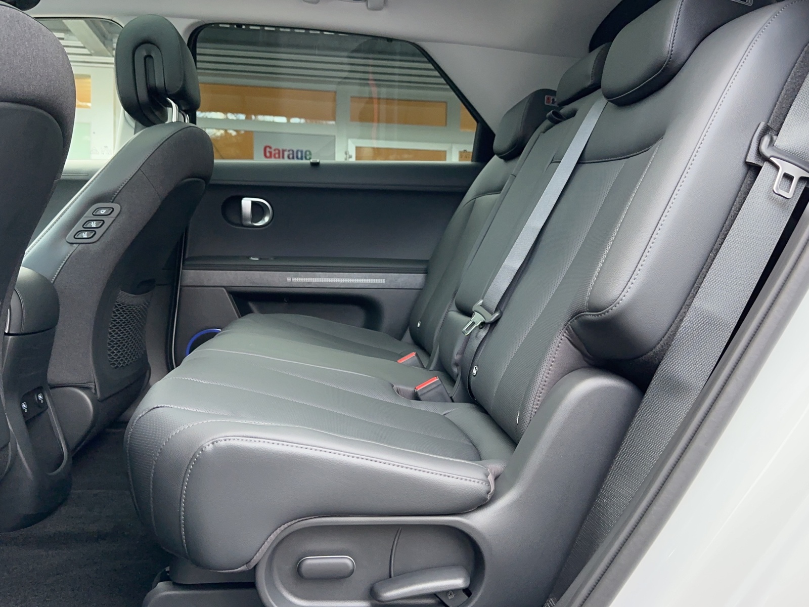 HYUNDAI Ioniq 5 77kW Vertex 4WD-image-5