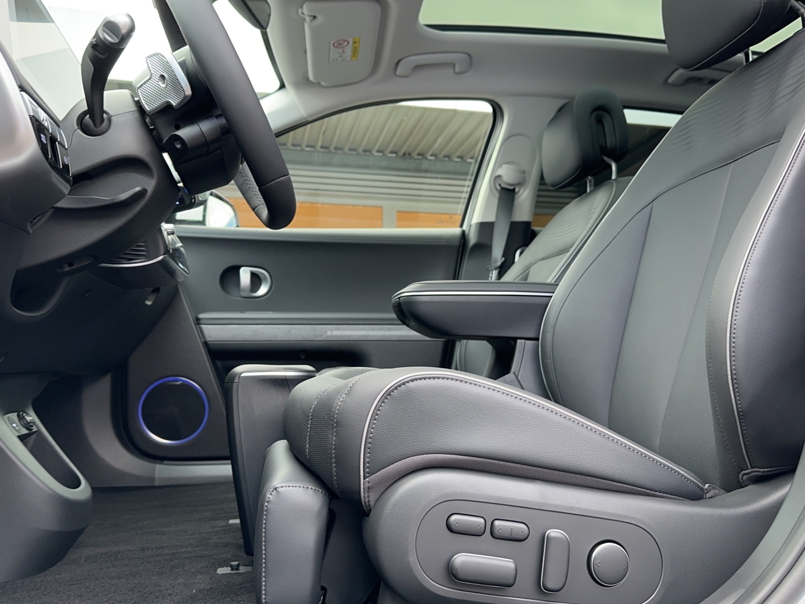 HYUNDAI Ioniq 5 77kW Vertex 4WD-image-6