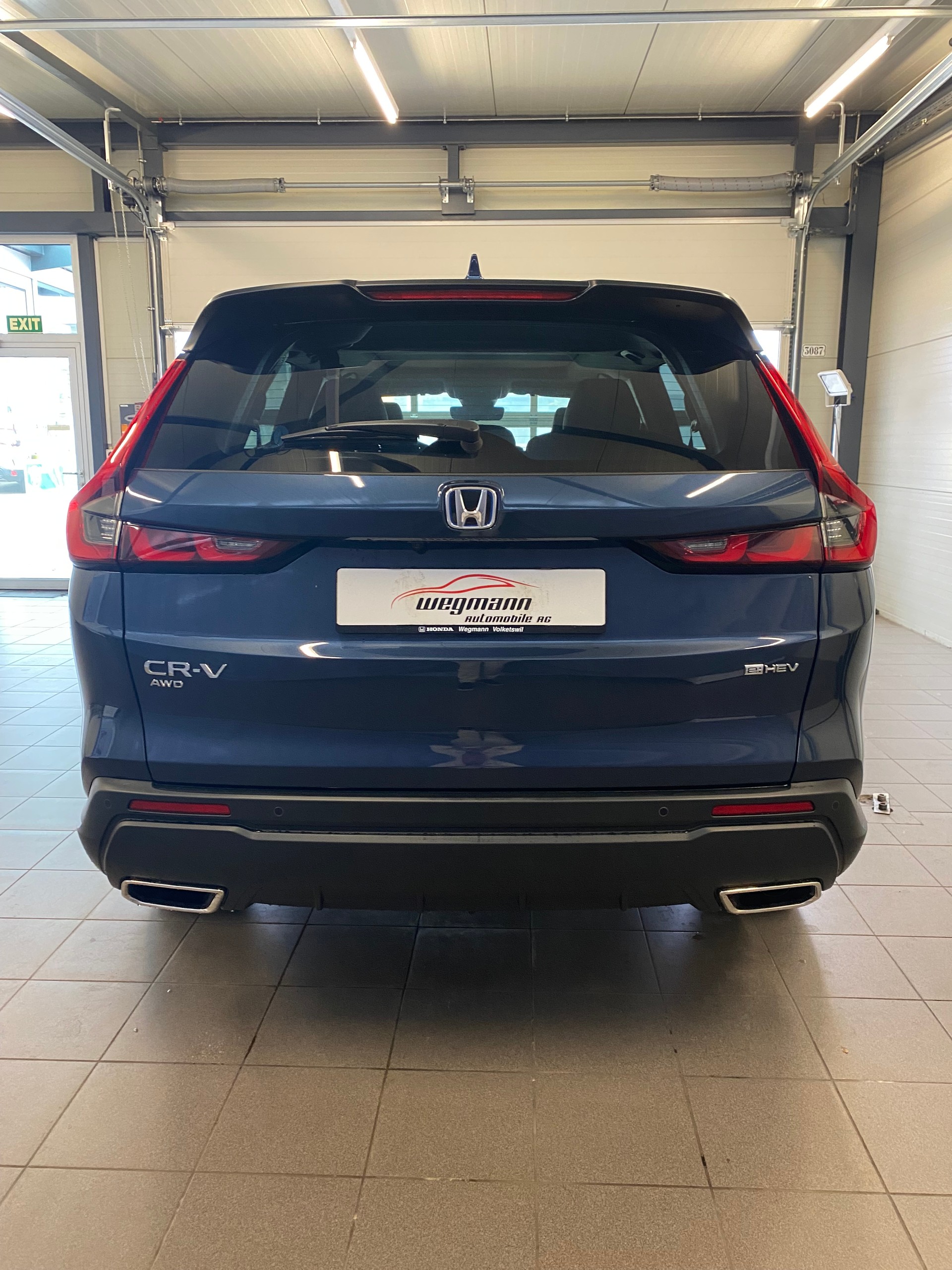 HONDA CR-V 2.0i MMD Hybrid Advance 4WD Automatic-image-4