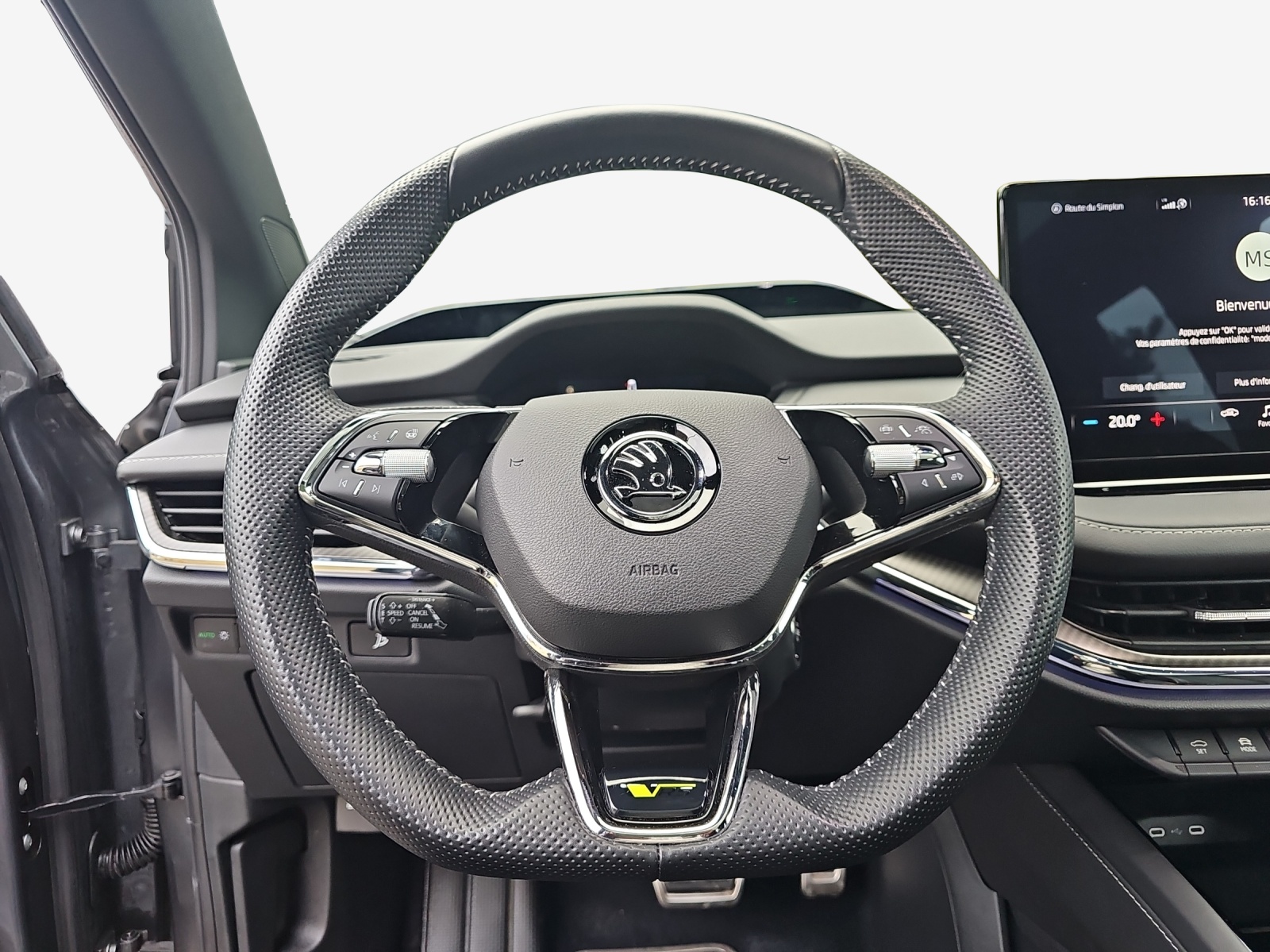 SKODA Enyaq Coupé RS iV 80 4x4-image-9