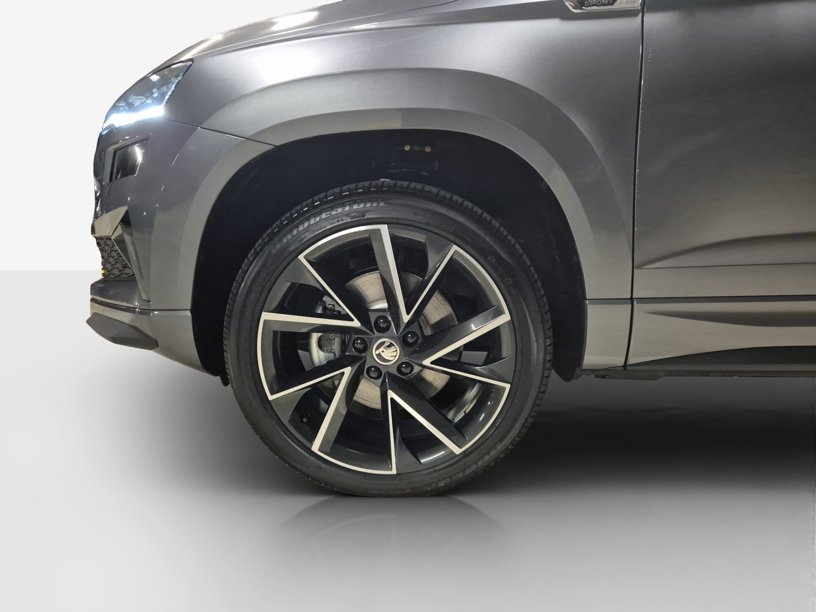SKODA Karoq 2.0 TSI SportLine 4x4 DSG-image-11