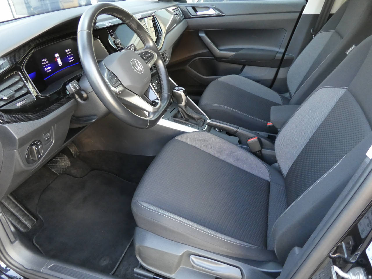 VW Taigo 1.0 TSI Life DSG-image-8