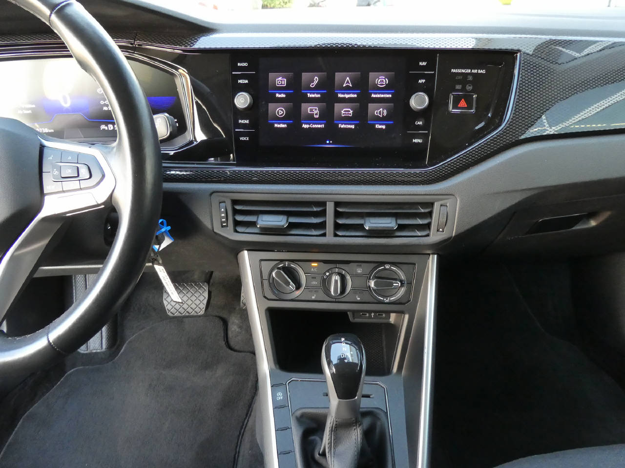 VW Taigo 1.0 TSI Life DSG-image-12