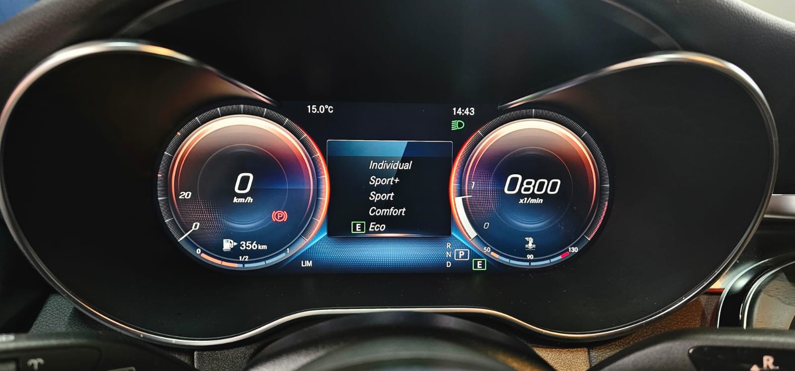 MERCEDES-BENZ C 220 d Swiss Star AMG Line 4M 9G-Tronic *CH-Fahrzeug*-image-14