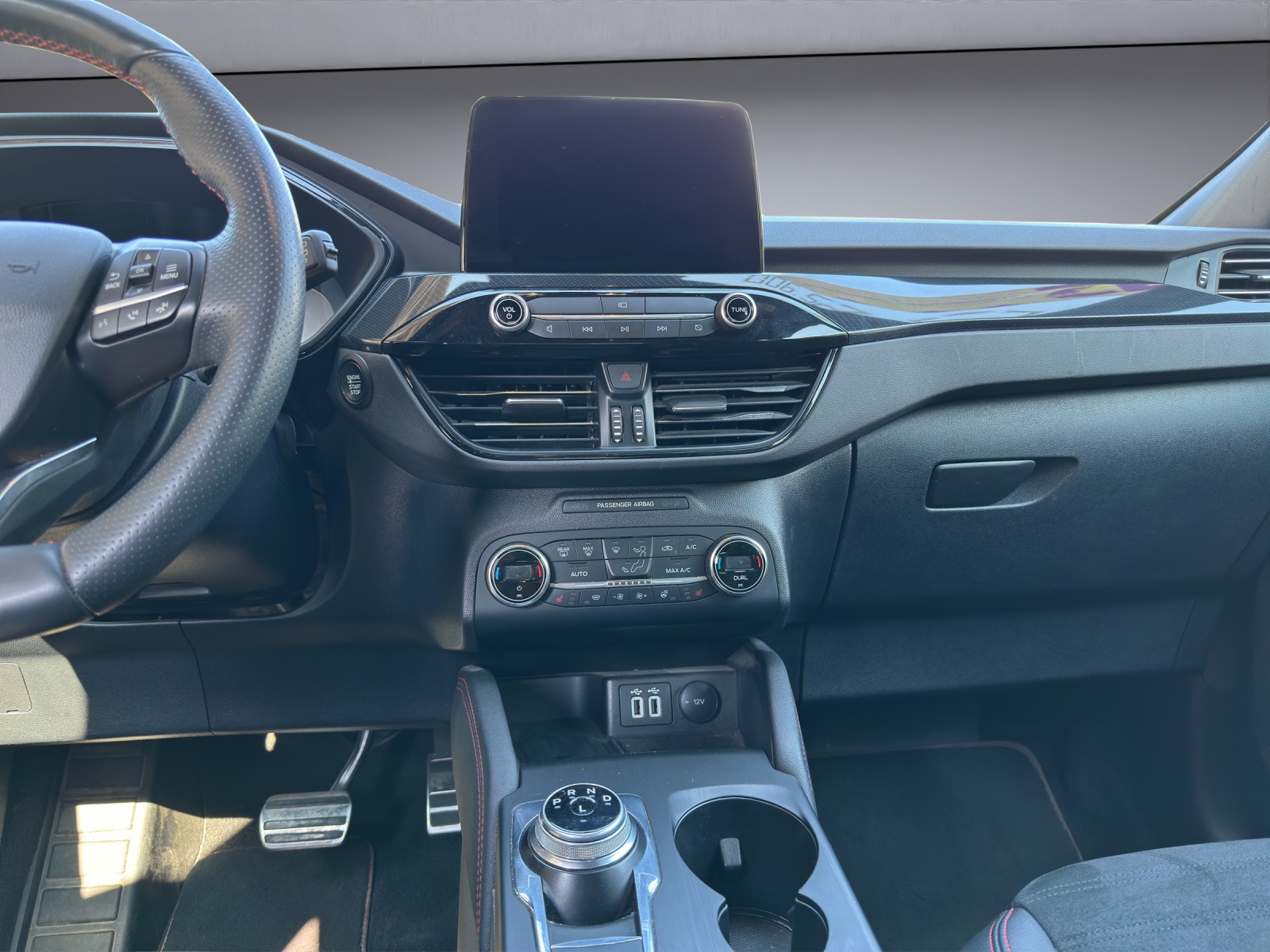 FORD Kuga 2.5 Hybrid ST-Line X 4x4-image-9