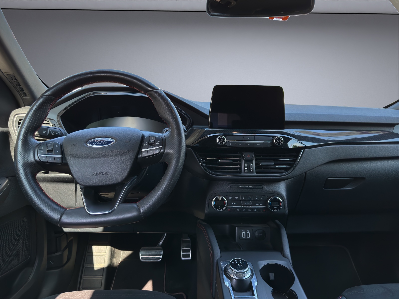 FORD Kuga 2.5 Hybrid ST-Line X 4x4-image-8