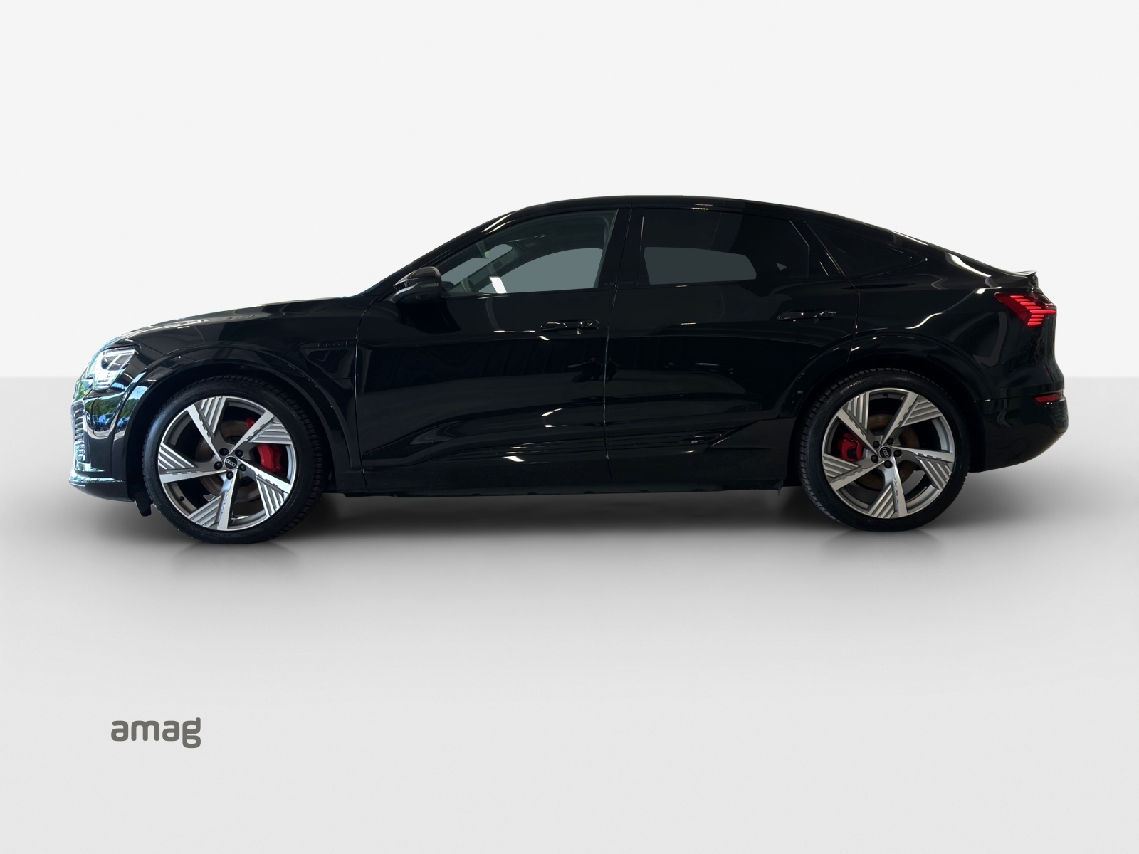 AUDI Q8 Sportback 55 e-tron Black Edition quattro-image-1