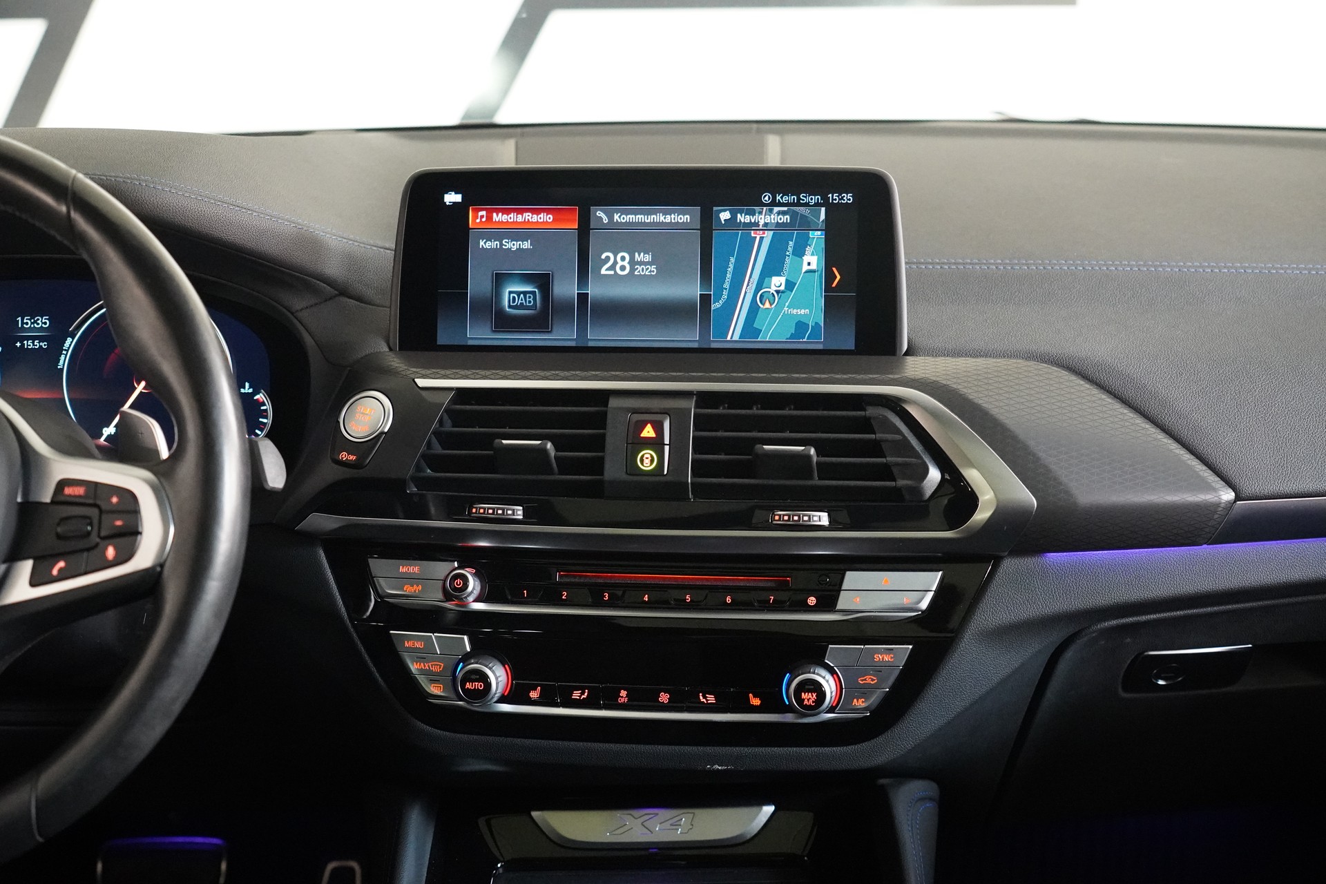 BMW X4 xDrive 30d M Sport X Steptronic-image-18