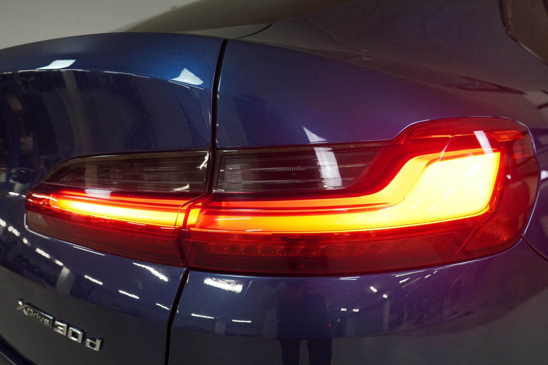 BMW X4 xDrive 30d M Sport X Steptronic-image-15