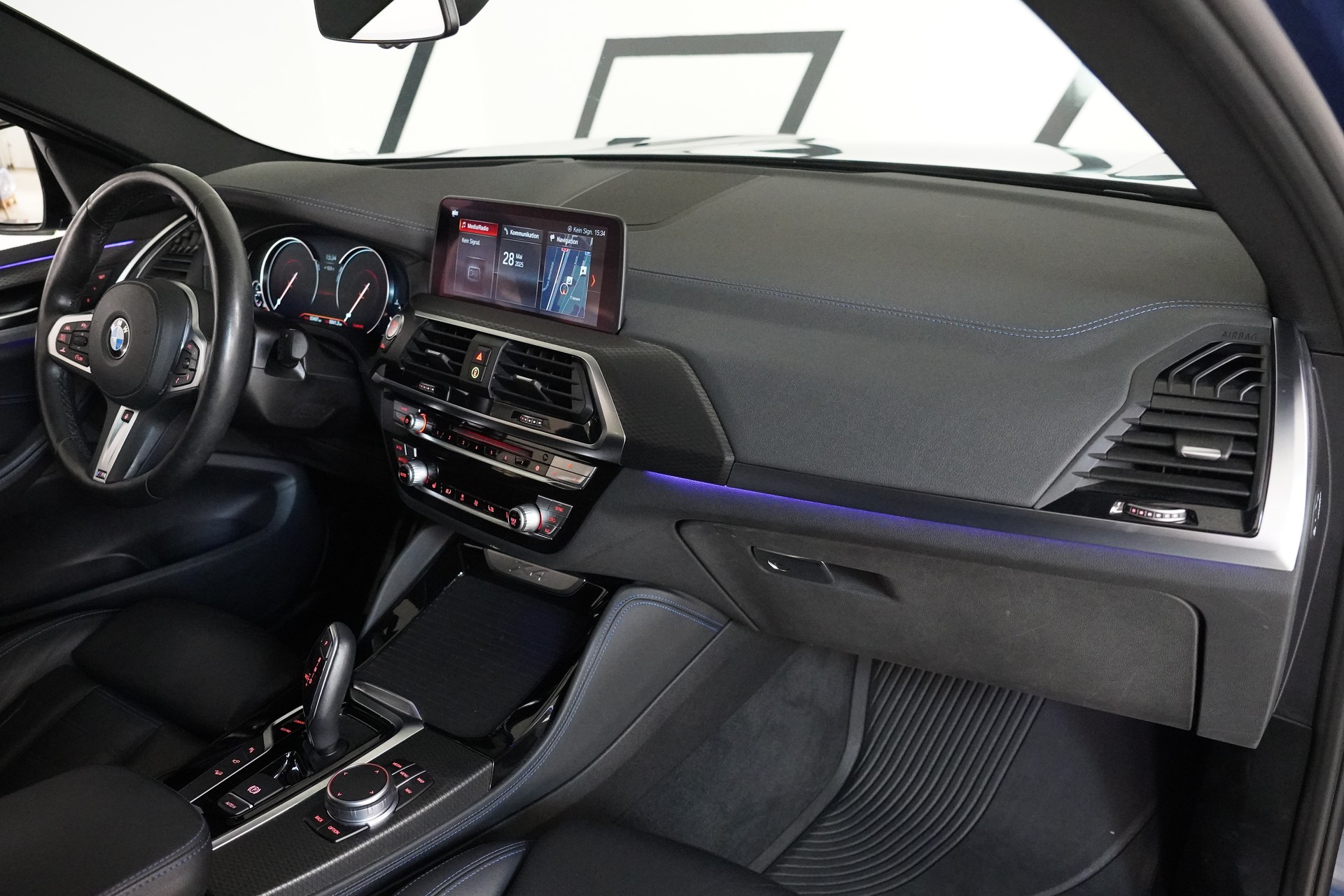 BMW X4 xDrive 30d M Sport X Steptronic-image-16