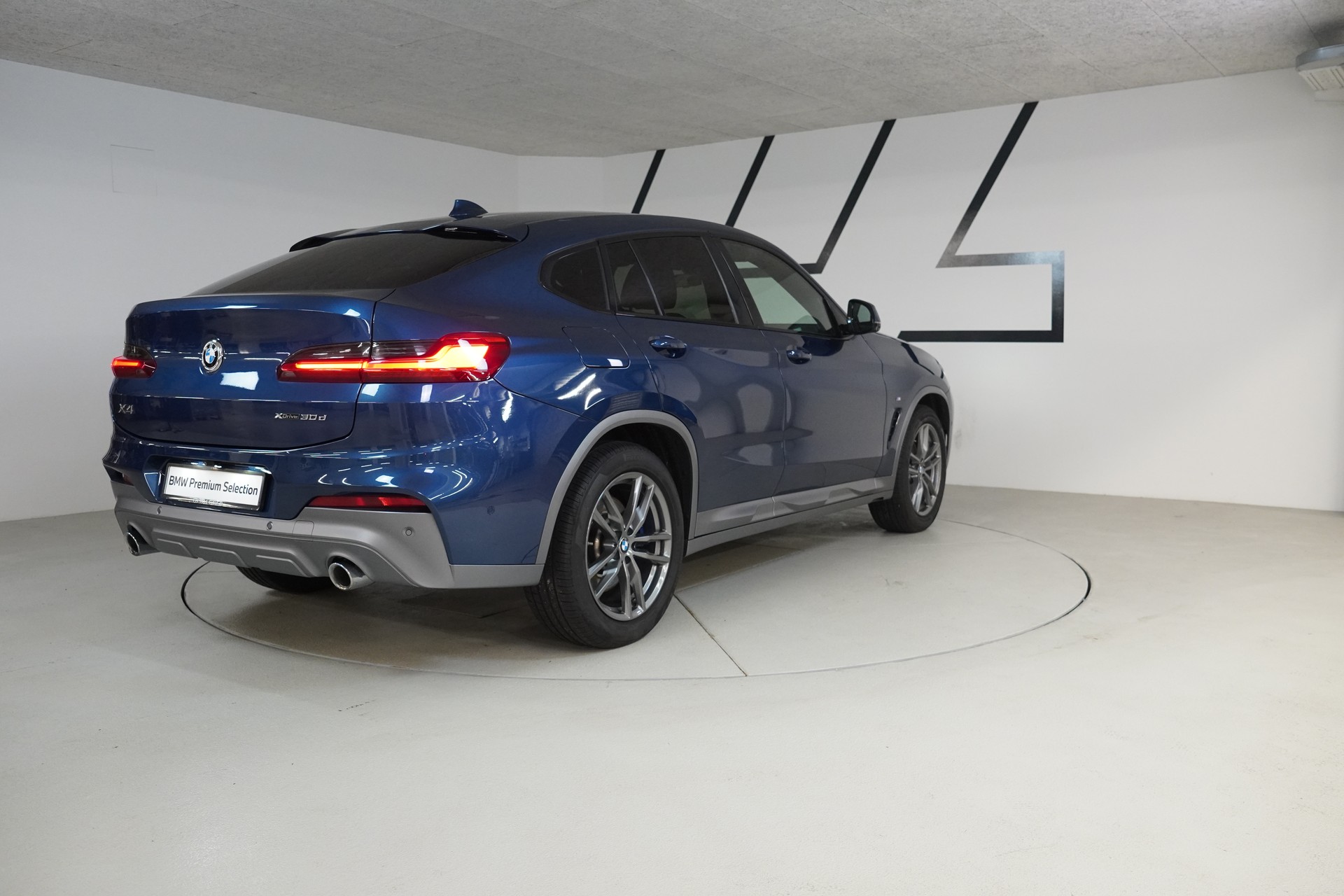 BMW X4 xDrive 30d M Sport X Steptronic-image-6