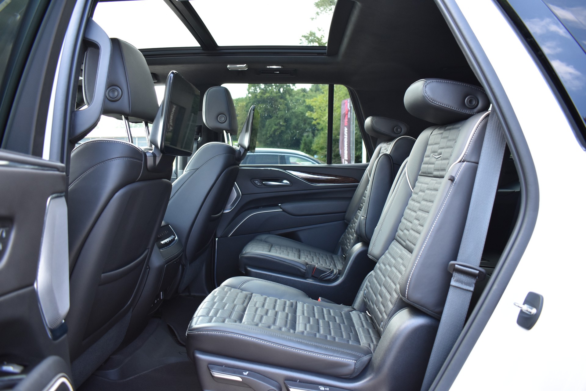 CADILLAC Escalade Sport Platinum-image-9