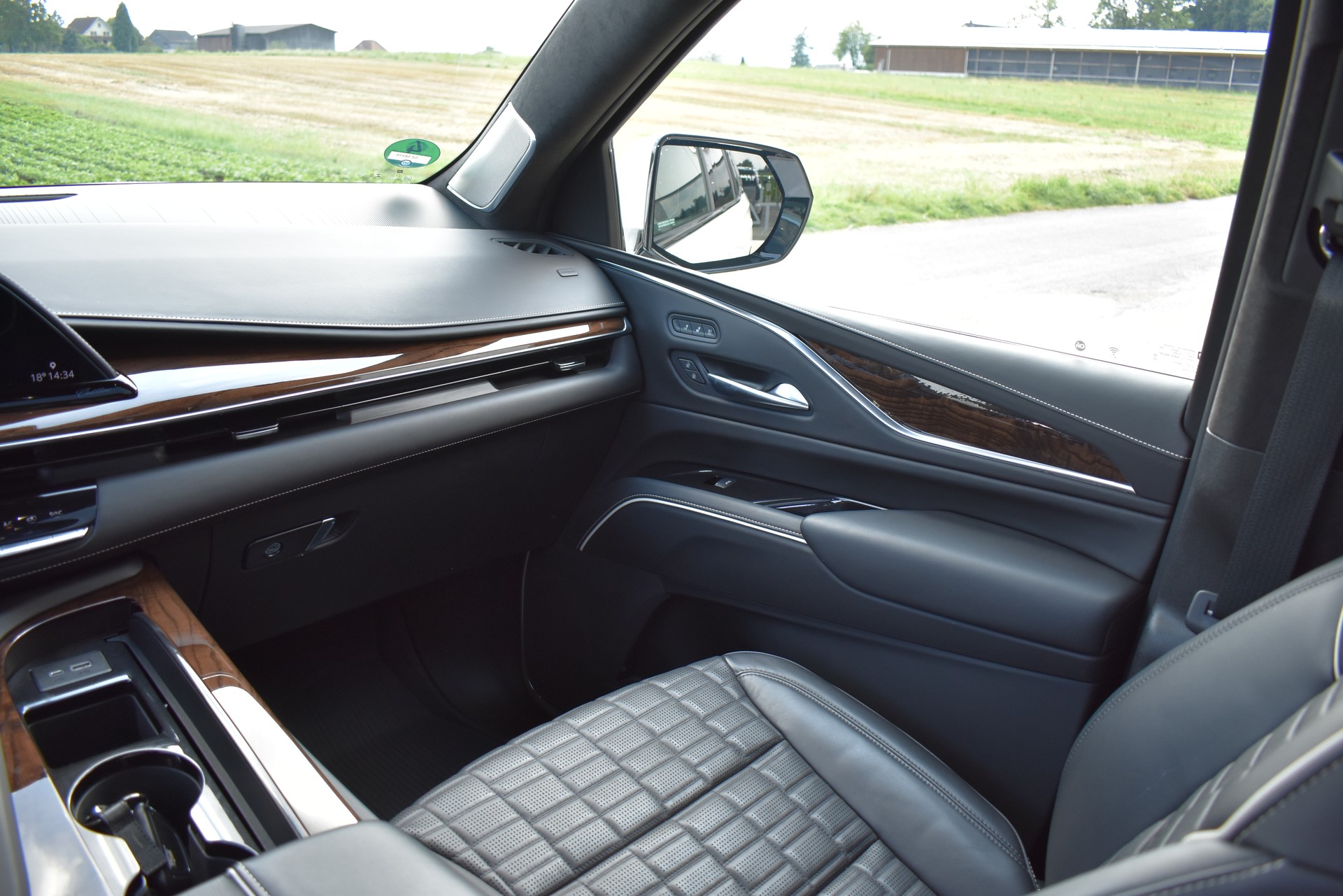 CADILLAC Escalade Sport Platinum-image-11