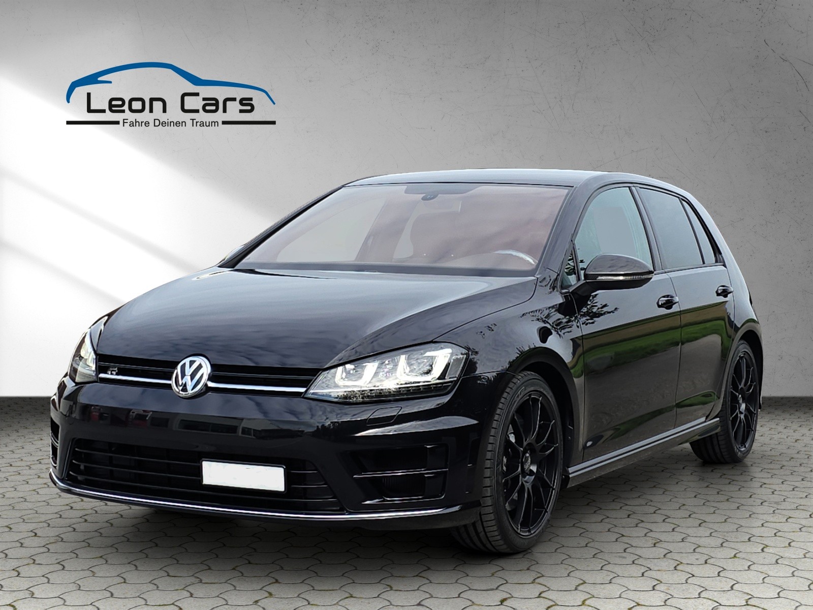 VW Golf 2.0 TSI R 4Motion DSG-image-0