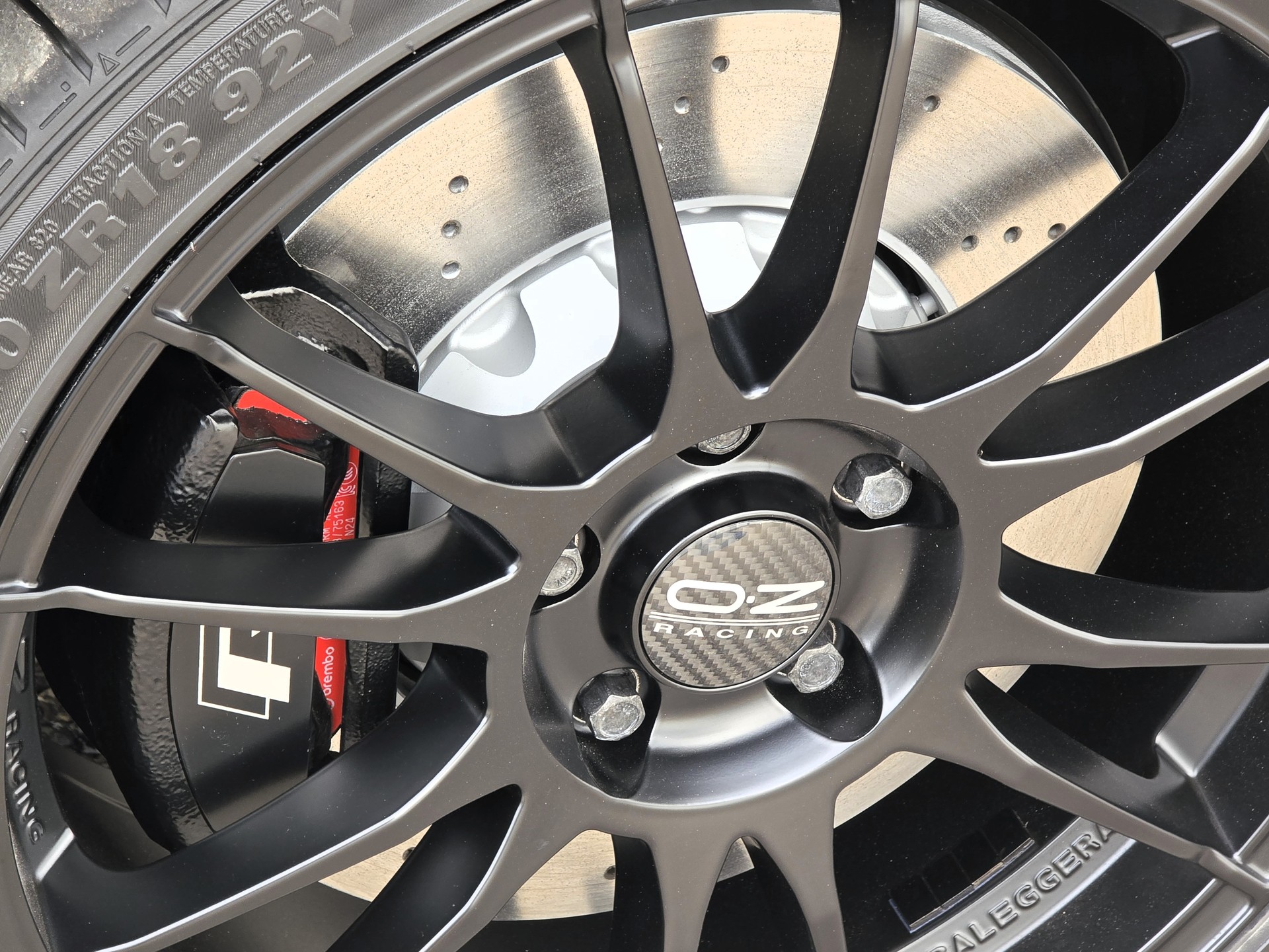 VW Golf 2.0 TSI R 4Motion DSG-image-9