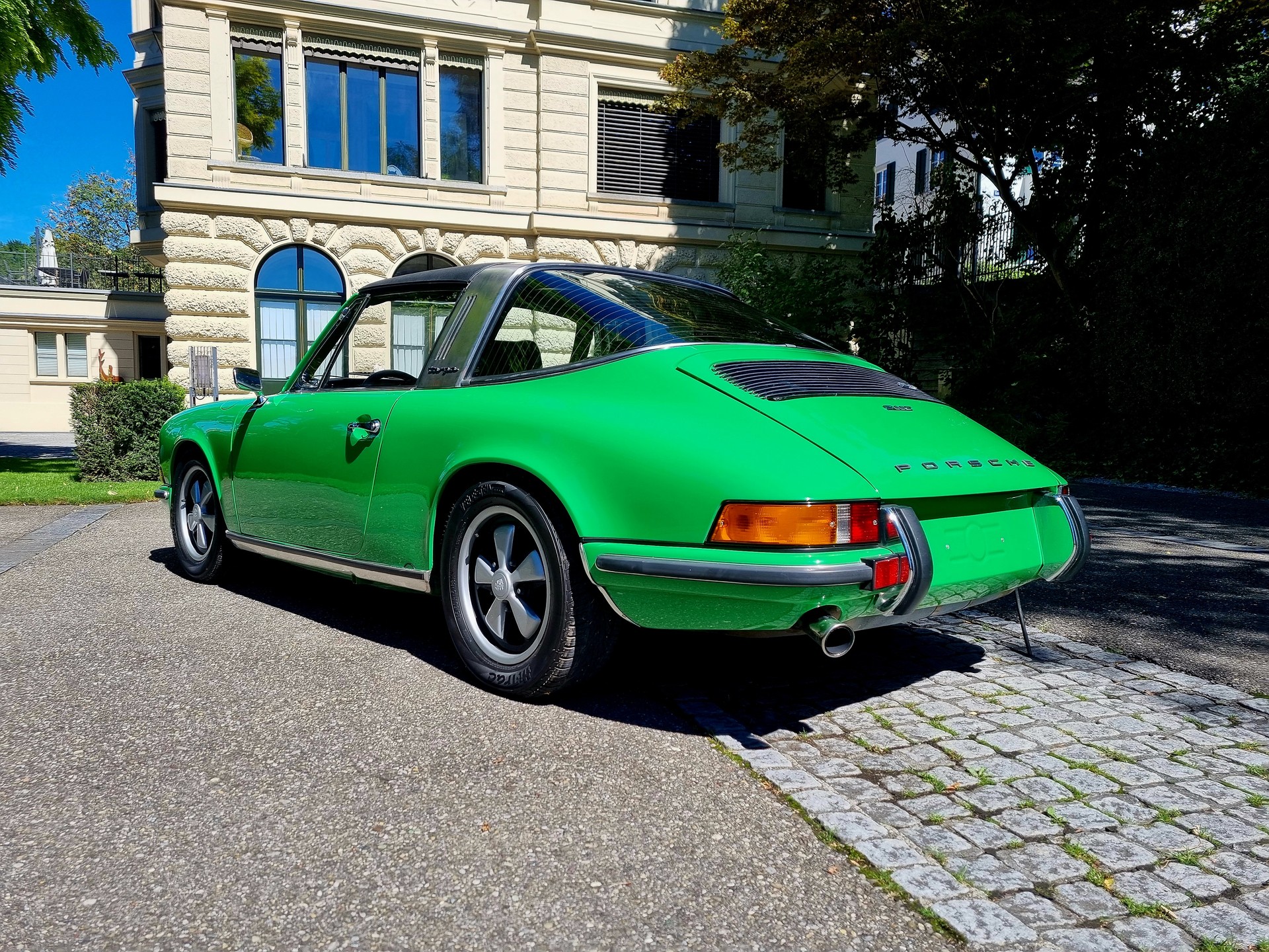 PORSCHE 911 2.4 T Targa Modell 73-image-1