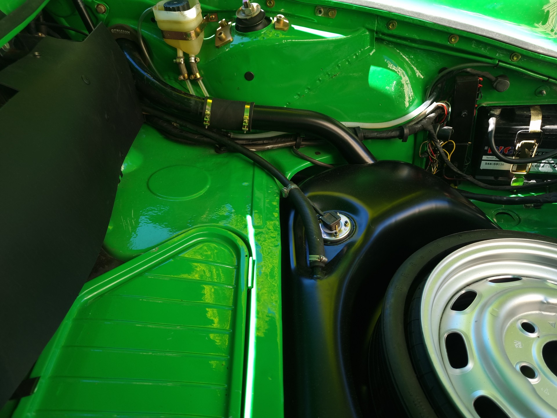 PORSCHE 911 2.4 T Targa Modell 73-image-19