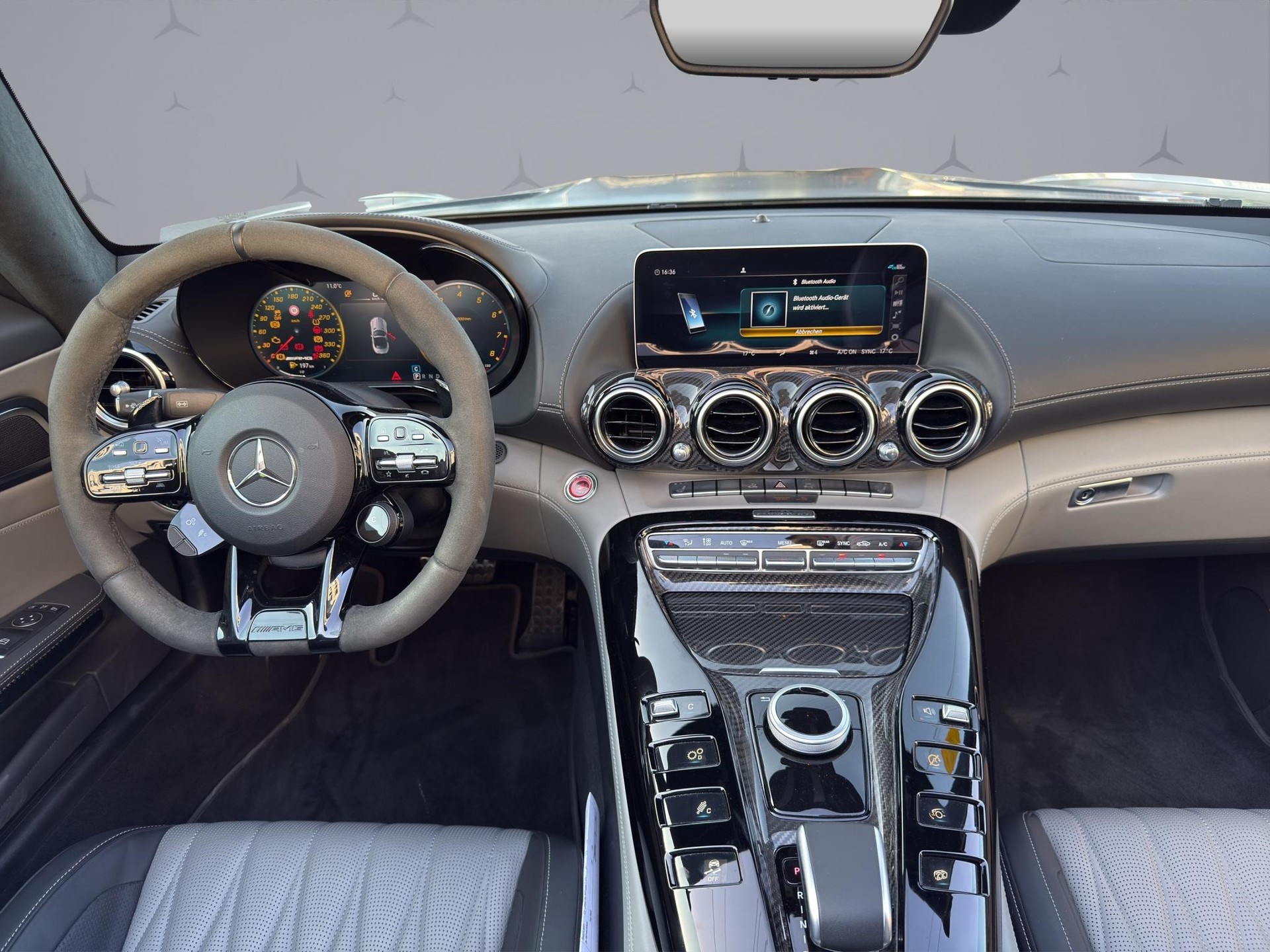 MERCEDES-BENZ AMG GT R Roadster-image-12