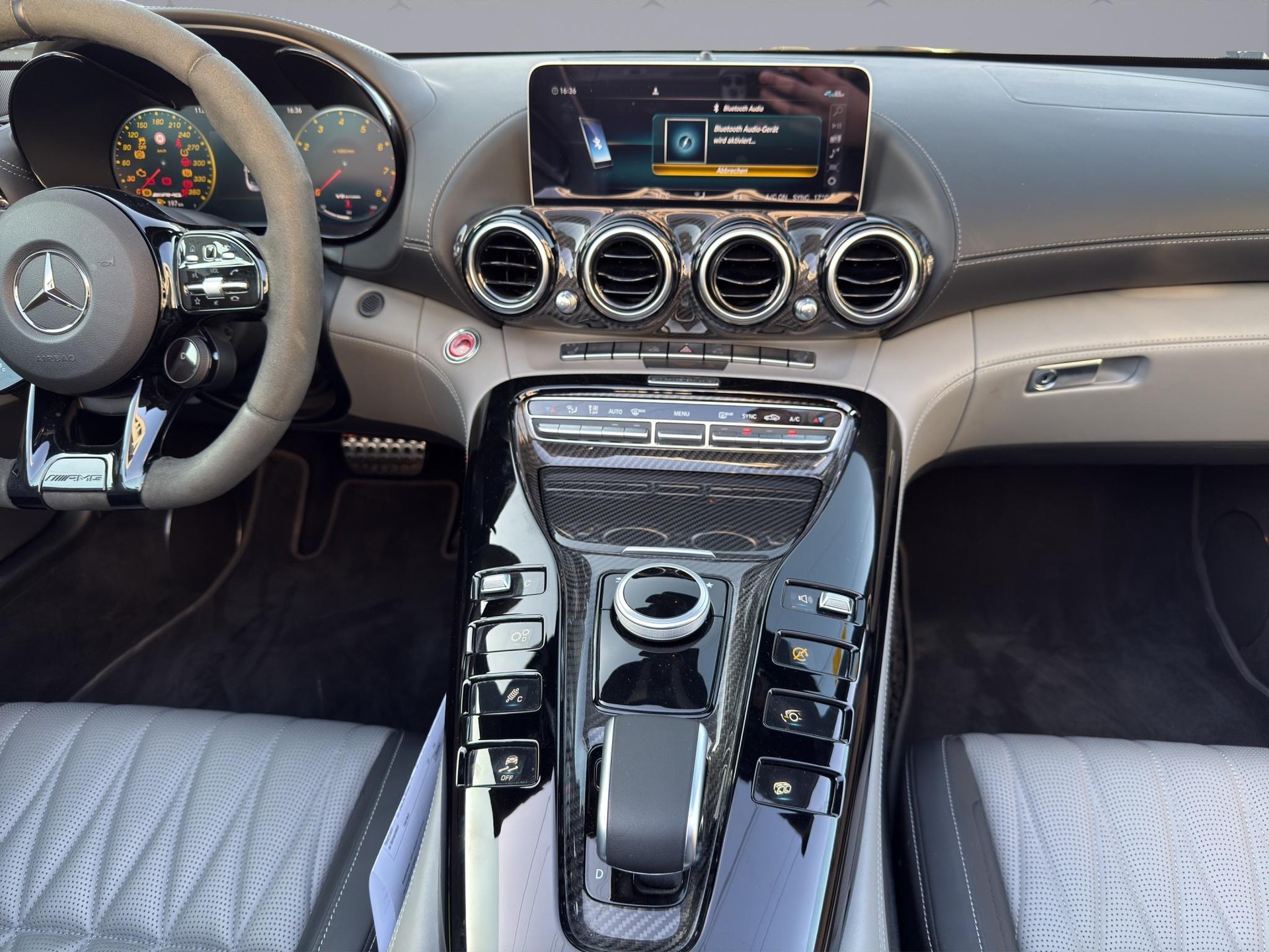 MERCEDES-BENZ AMG GT R Roadster-image-14