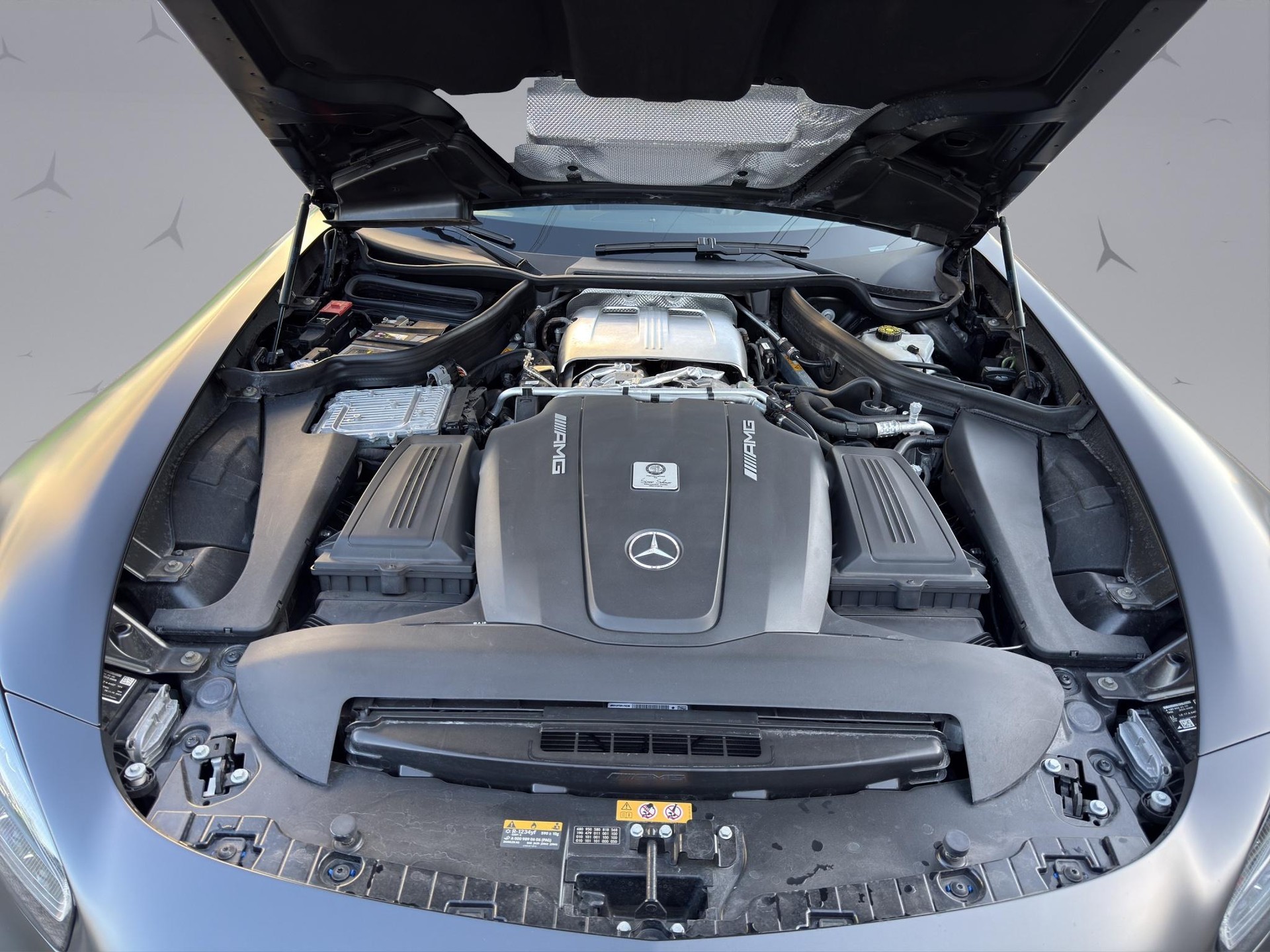 MERCEDES-BENZ AMG GT R Roadster-image-17