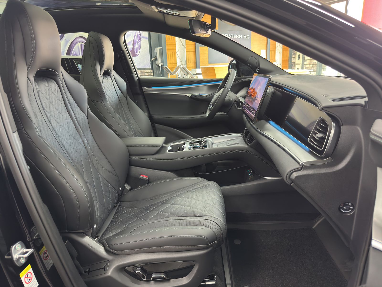 BYD Sealion 7 91,3 kWh Excellence AWD-image-16