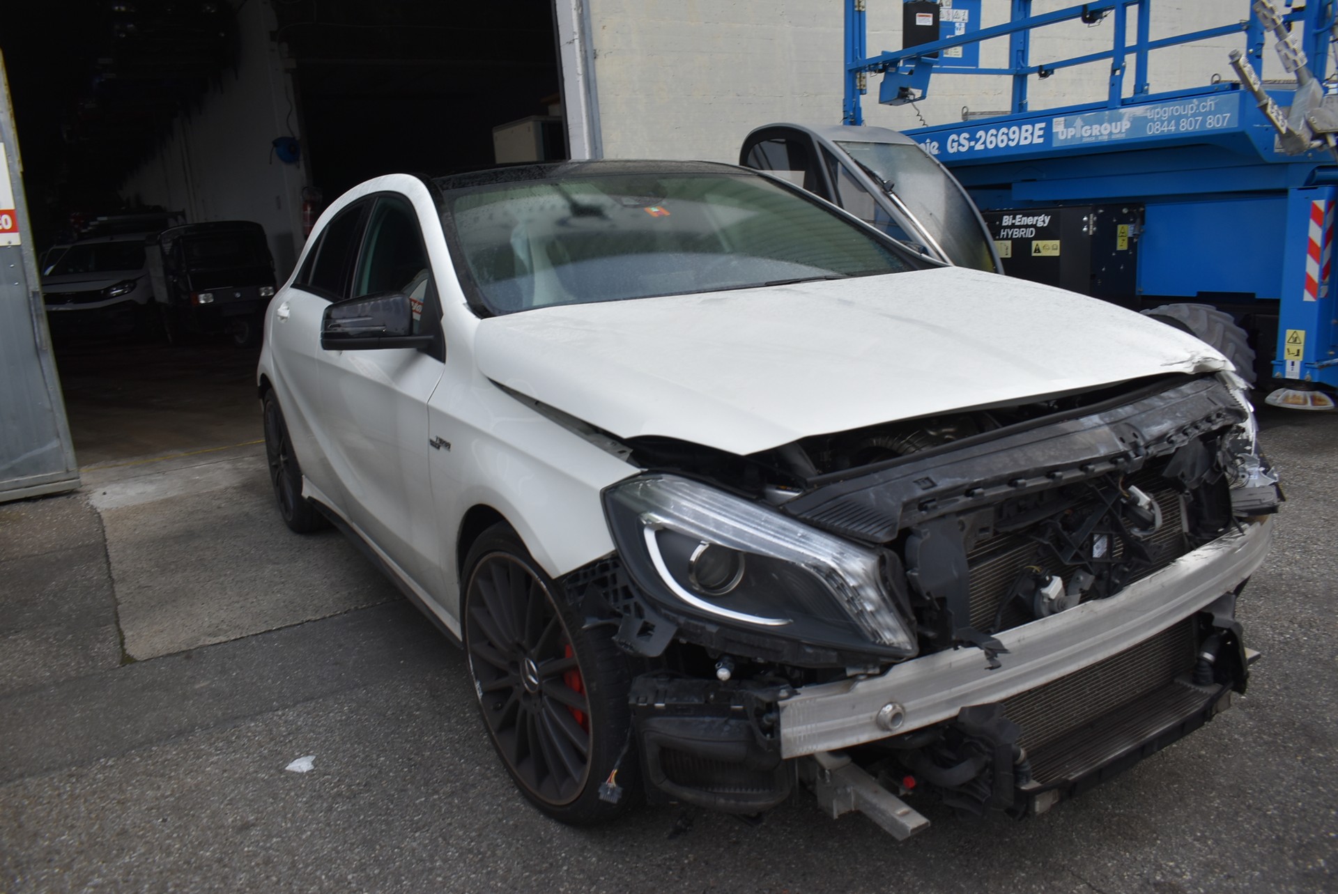 MERCEDES-BENZ A 45 AMG 4Matic Speedshift 7G-DCT-image-5