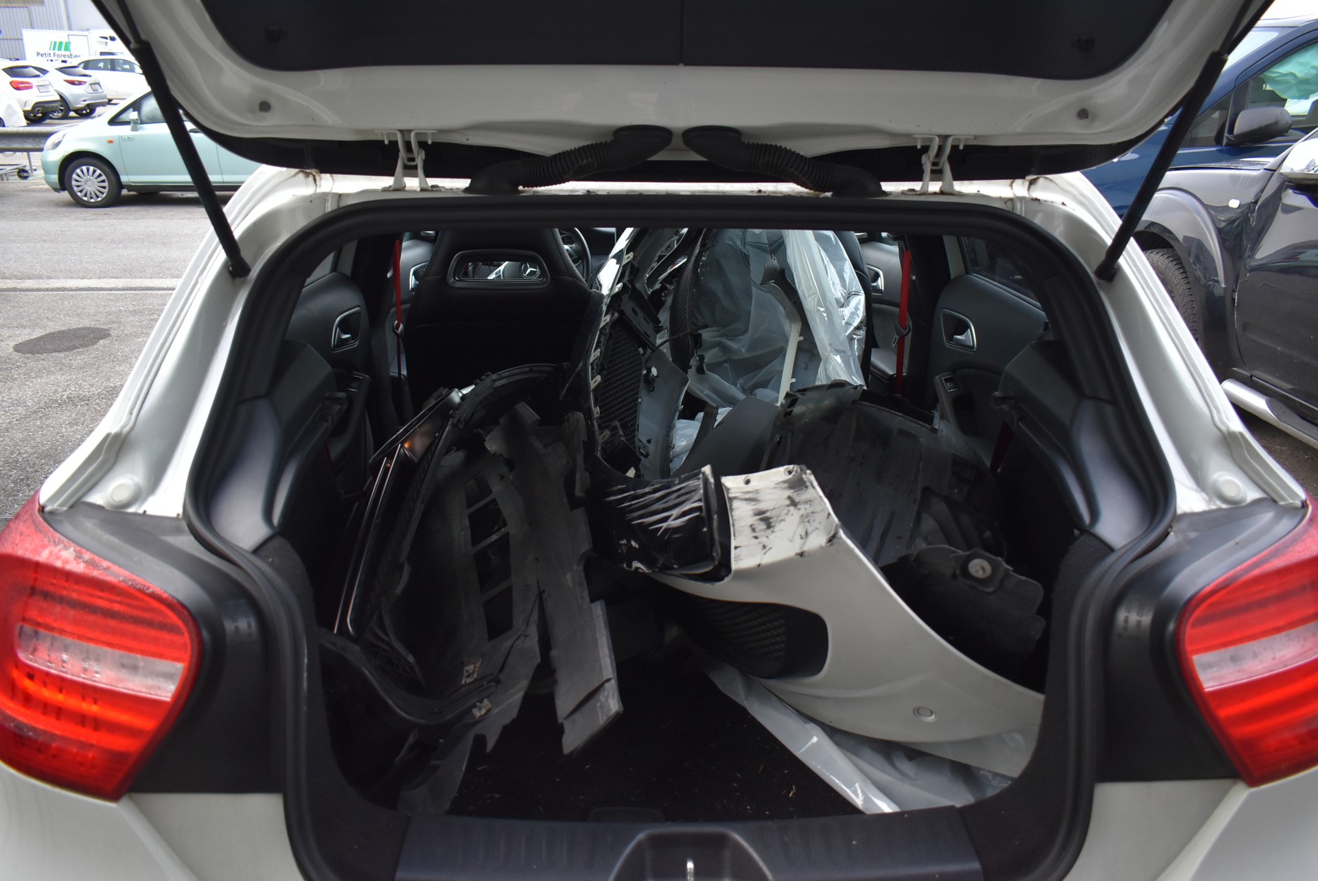 MERCEDES-BENZ A 45 AMG 4Matic Speedshift 7G-DCT-image-9