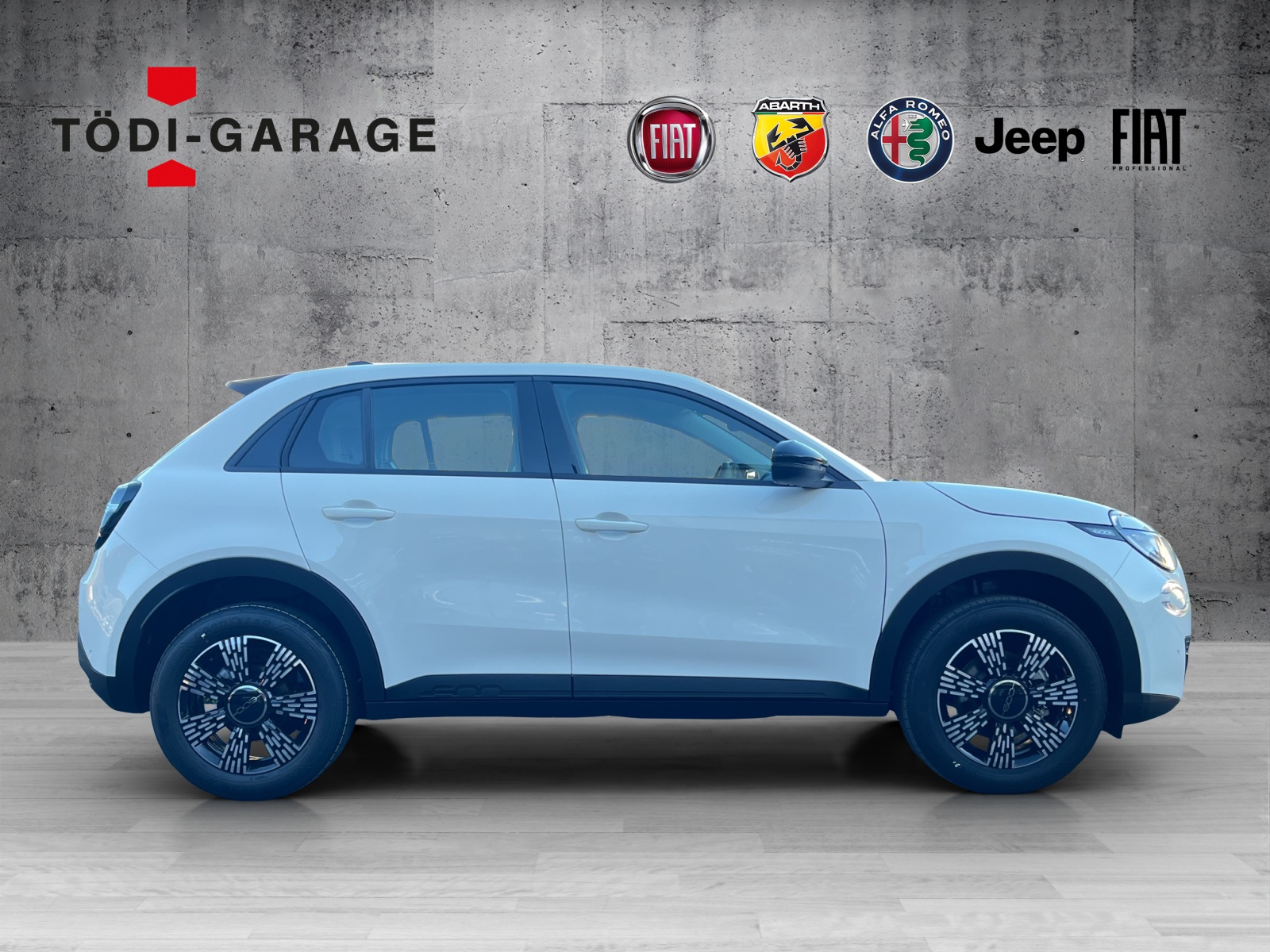 FIAT 600 1.2 Hybrid SWISS EDITION-image-6