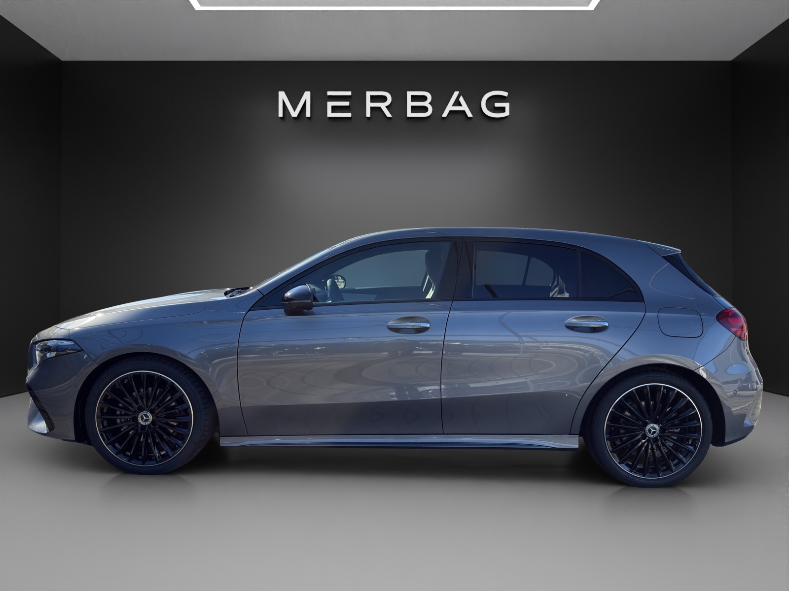 MERCEDES-BENZ A 200 7G-DCT Night Star-image-1