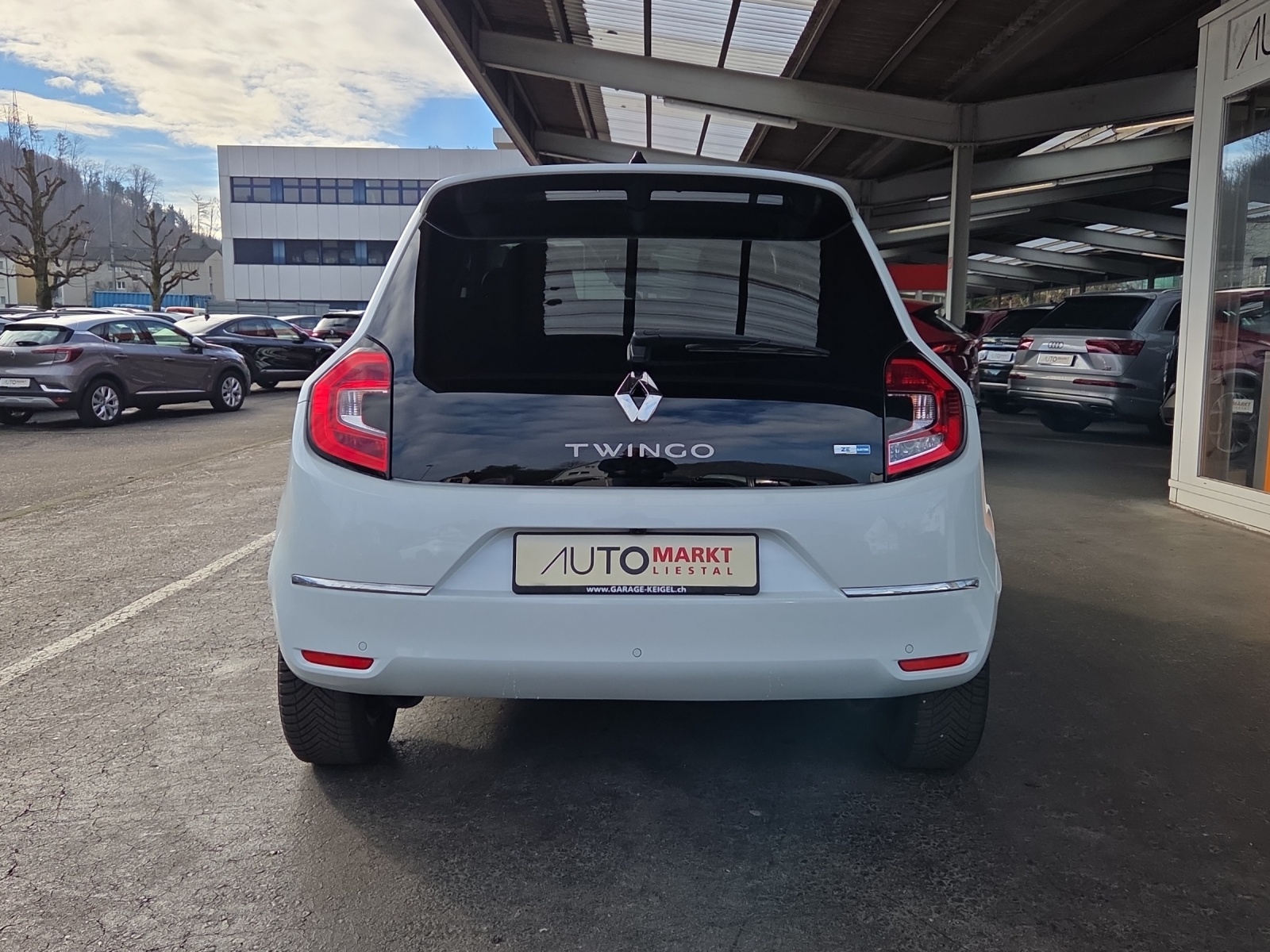 RENAULT Twingo Electric Intens-image-13