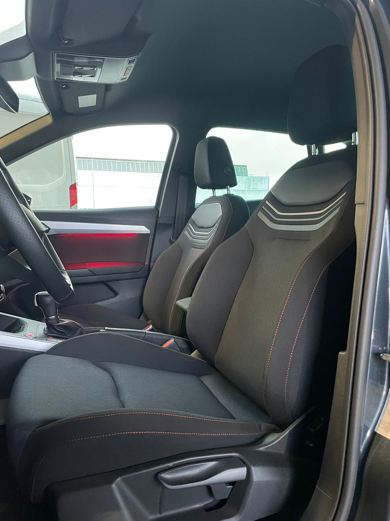 SEAT Arona 1.0 TSI 115 FR DSG-image-5
