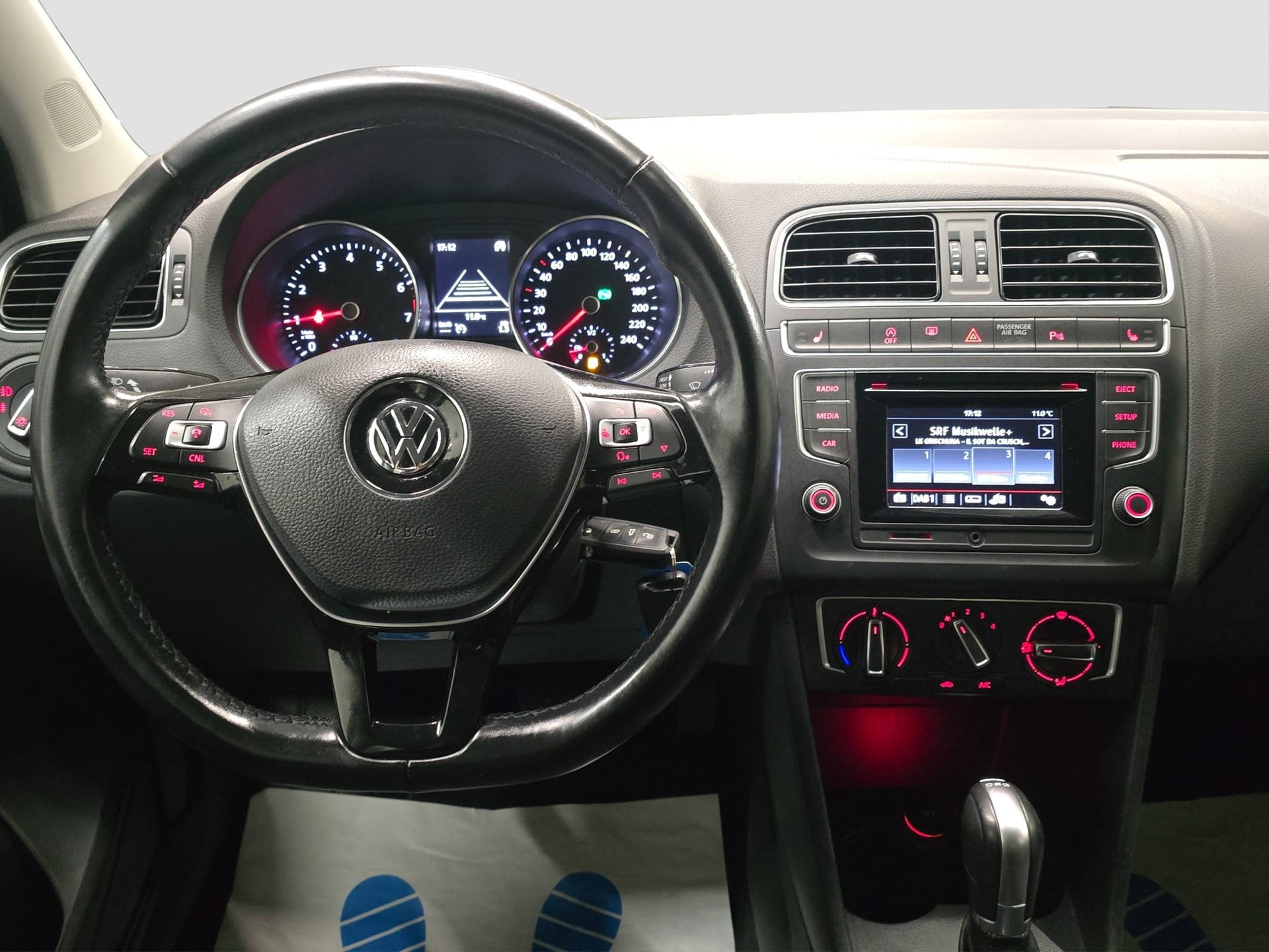 VW Polo 1.2 TSI BMT Allstar DSG-image-10