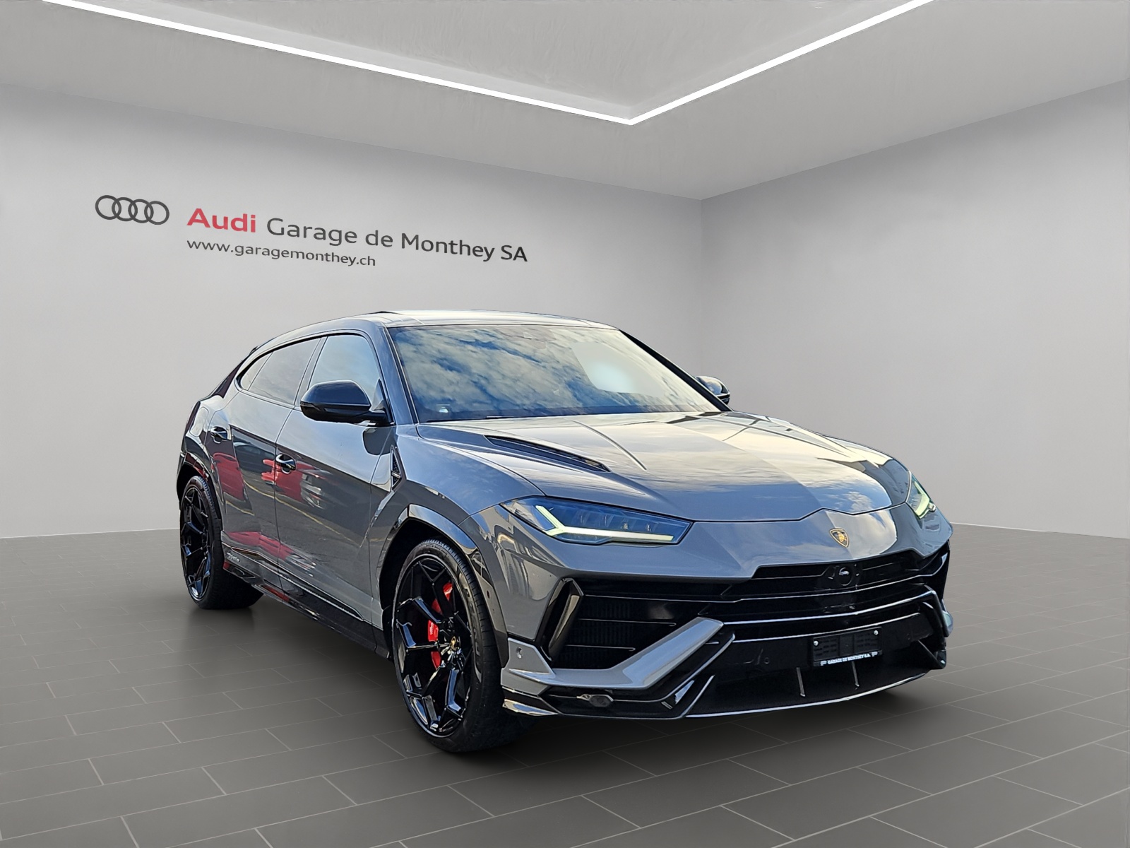 LAMBORGHINI Urus Performante E-Gear-image-2