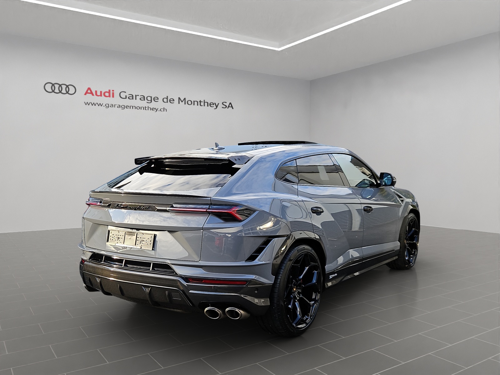 LAMBORGHINI Urus Performante E-Gear-image-3