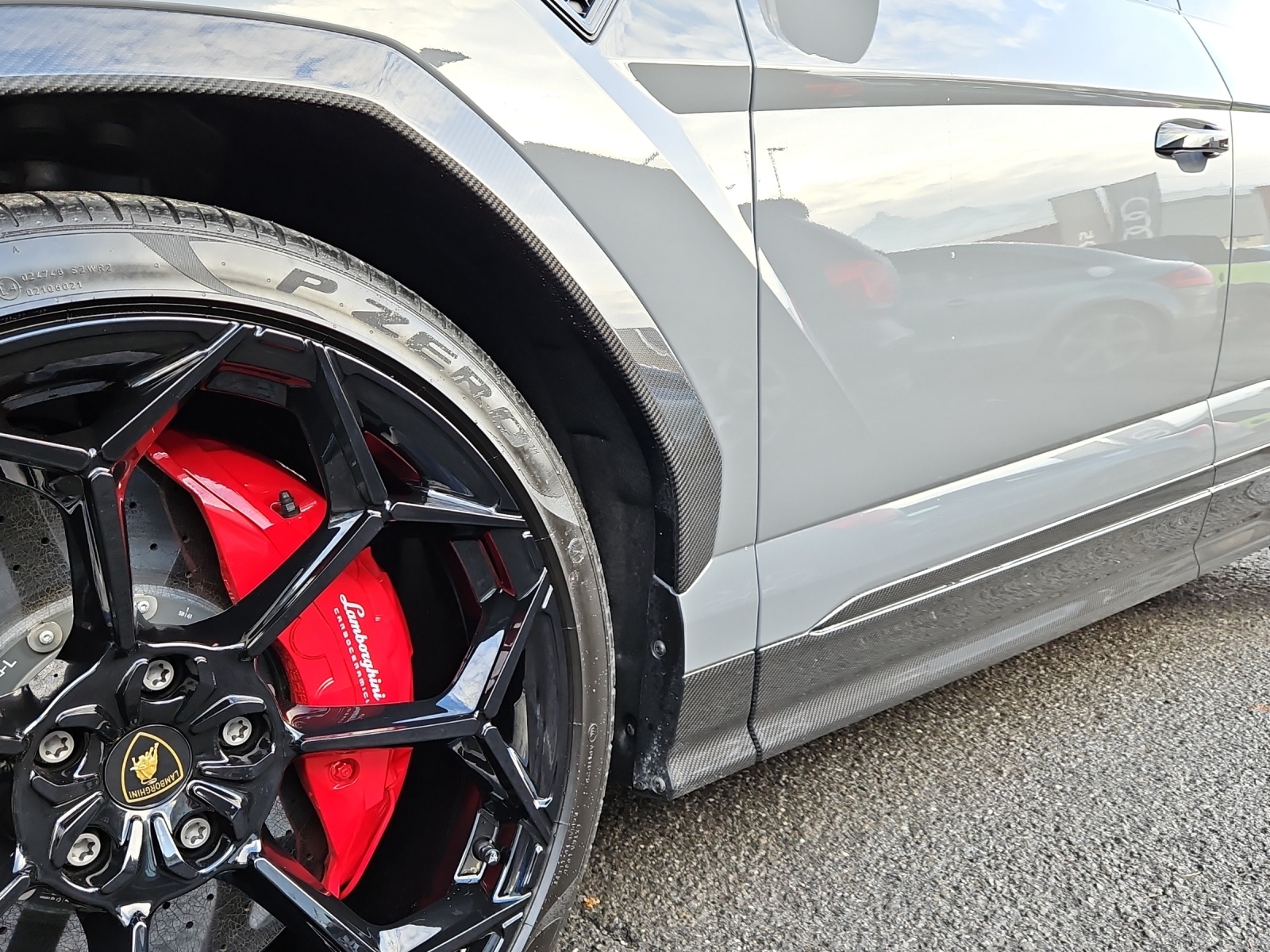 LAMBORGHINI Urus Performante E-Gear-image-11